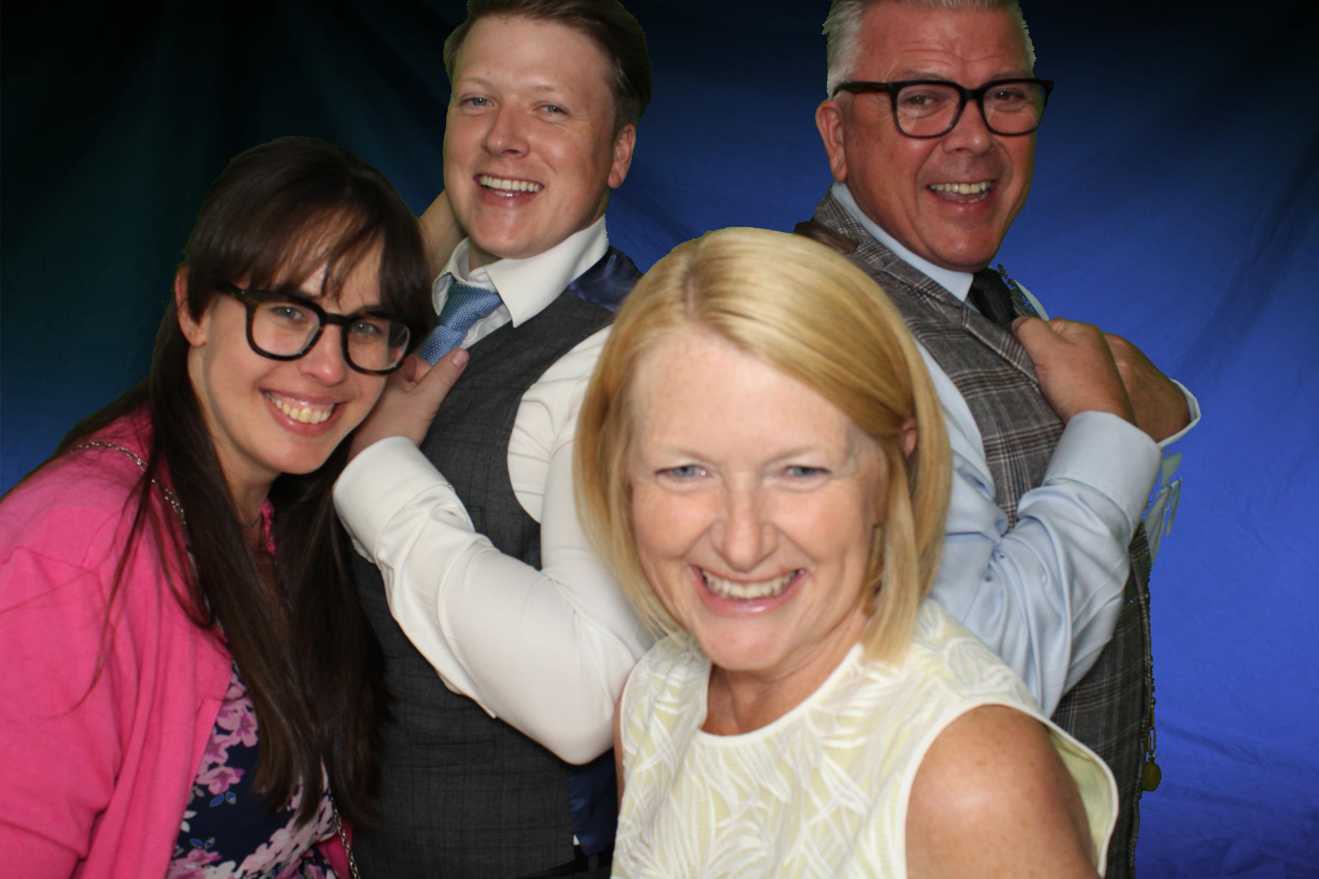 Sam & Ellie | View more photos from the event at gallery.omegaphotobooths.co.uk/u/Omega-Photobooths/Sam-Ellie