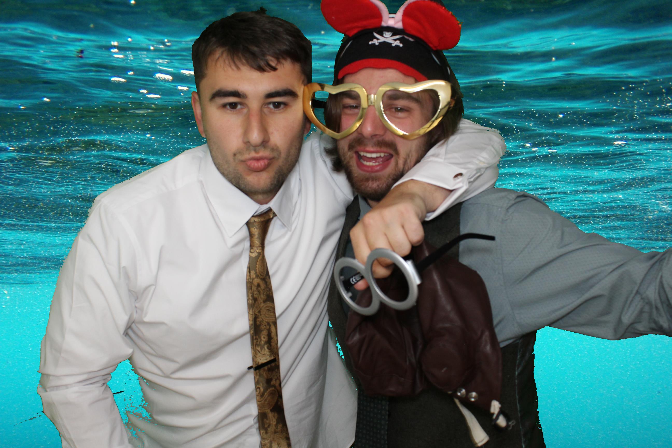Sam & Ellie | View more photos from the event at gallery.omegaphotobooths.co.uk/u/Omega-Photobooths/Sam-Ellie