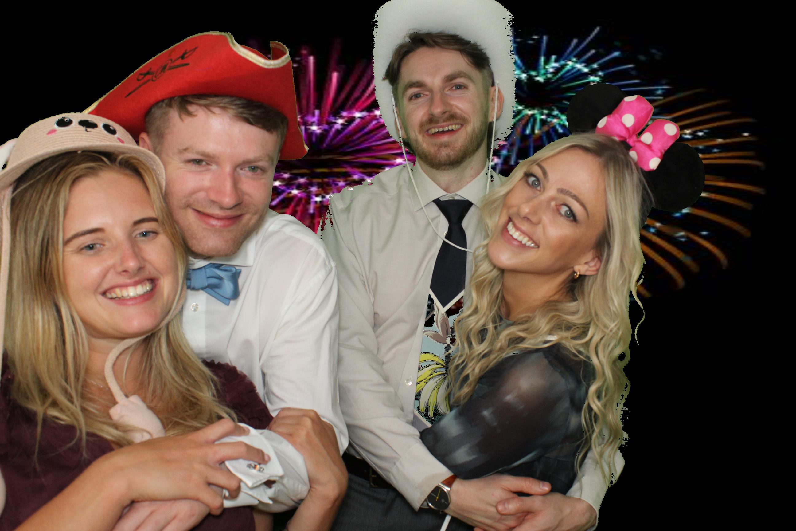 Sam & Ellie | View more photos from the event at gallery.omegaphotobooths.co.uk/u/Omega-Photobooths/Sam-Ellie
