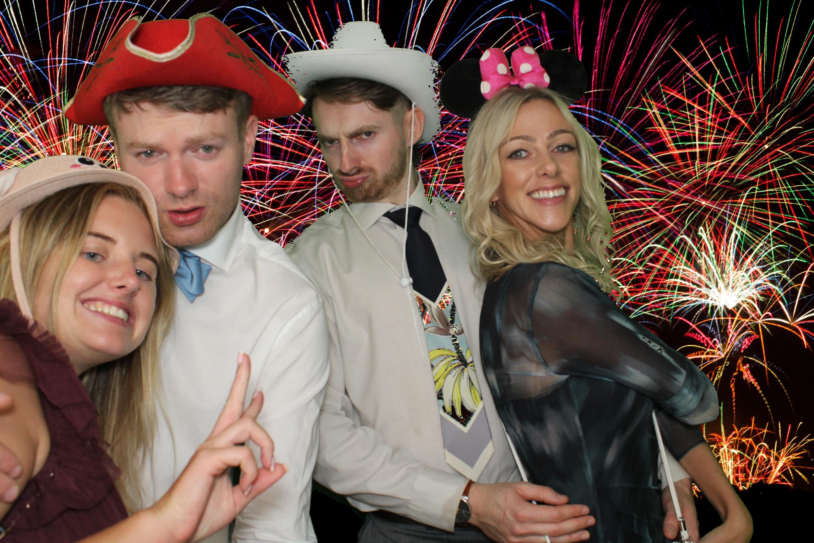Sam & Ellie | View more photos from the event at gallery.omegaphotobooths.co.uk/u/Omega-Photobooths/Sam-Ellie