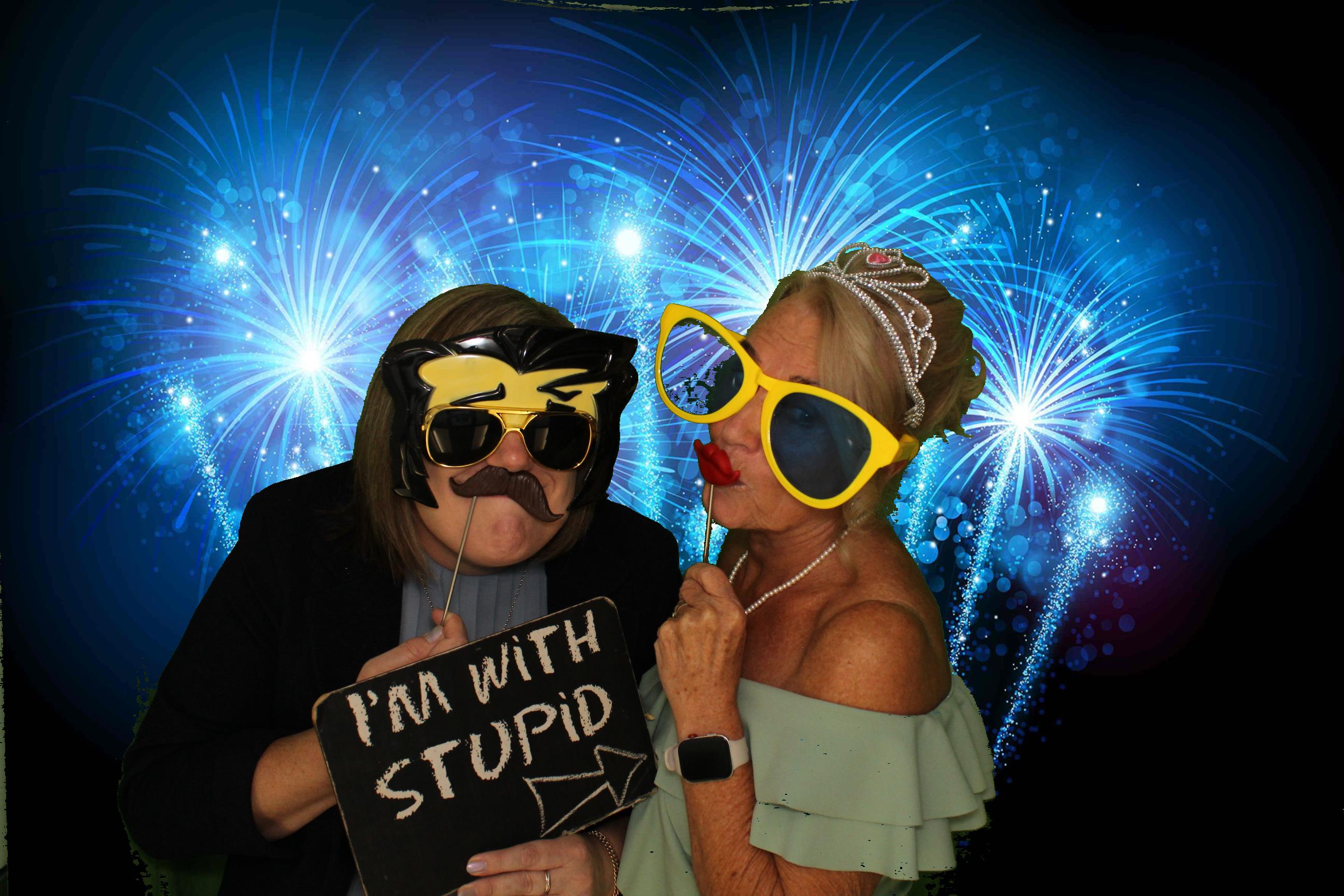 Sarah & James Wedding | View more photos from the event at gallery.omegaphotobooths.co.uk/u/Omega-Photobooths/Sarah-James-Wedding