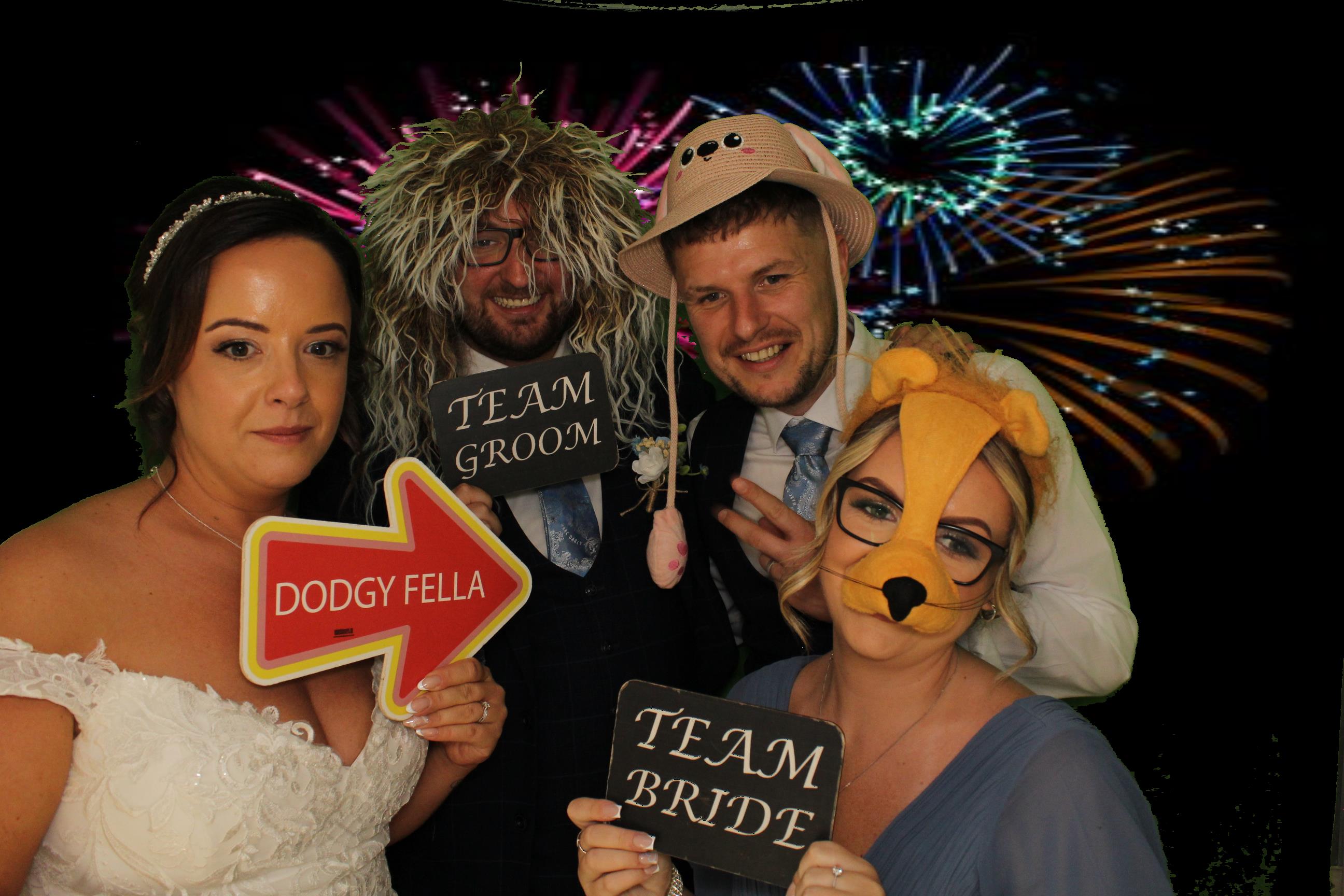 Sarah & James Wedding | View more photos from the event at gallery.omegaphotobooths.co.uk/u/Omega-Photobooths/Sarah-James-Wedding