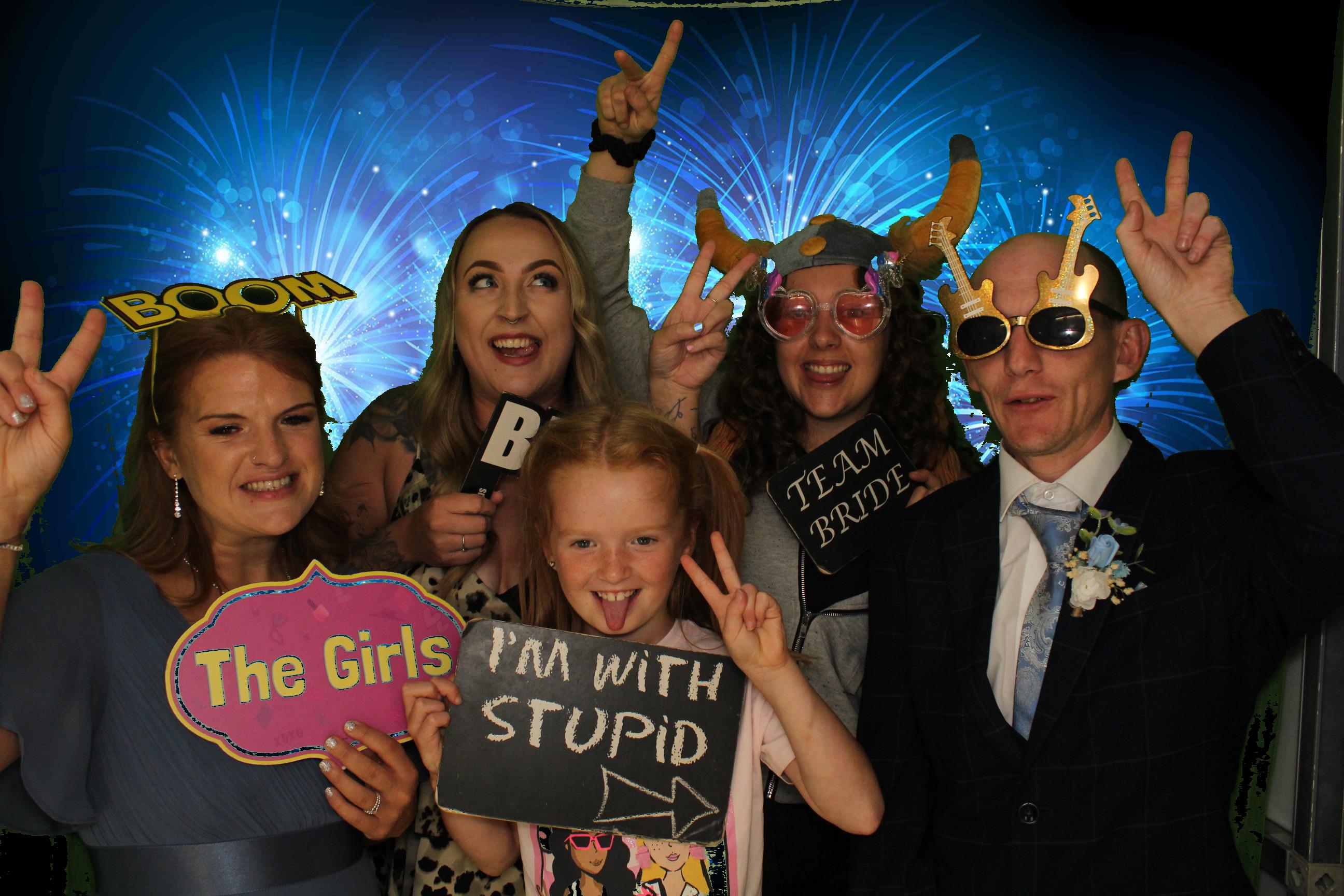 Sarah & James Wedding | View more photos from the event at gallery.omegaphotobooths.co.uk/u/Omega-Photobooths/Sarah-James-Wedding