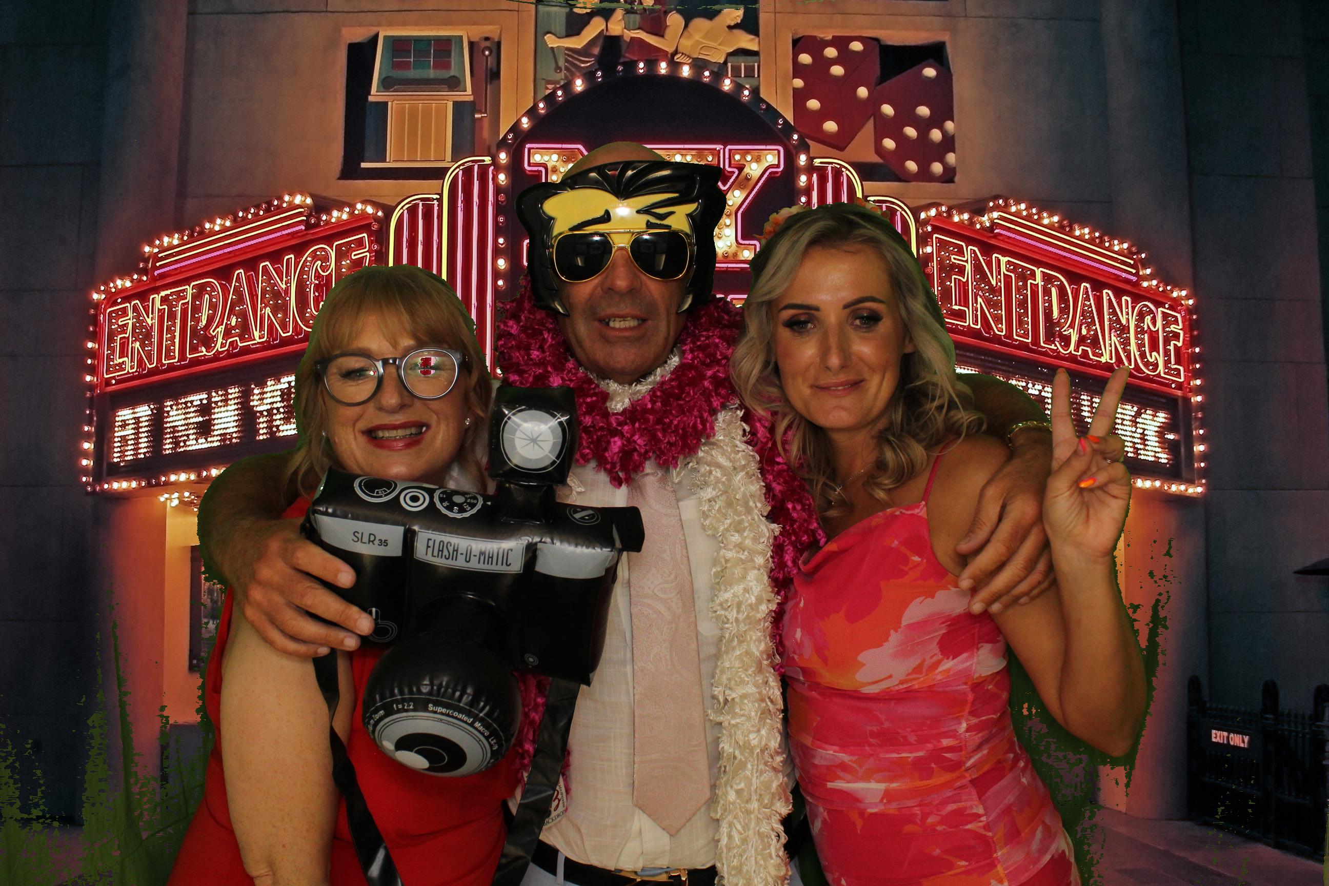 Sarah & James Wedding | View more photos from the event at gallery.omegaphotobooths.co.uk/u/Omega-Photobooths/Sarah-James-Wedding