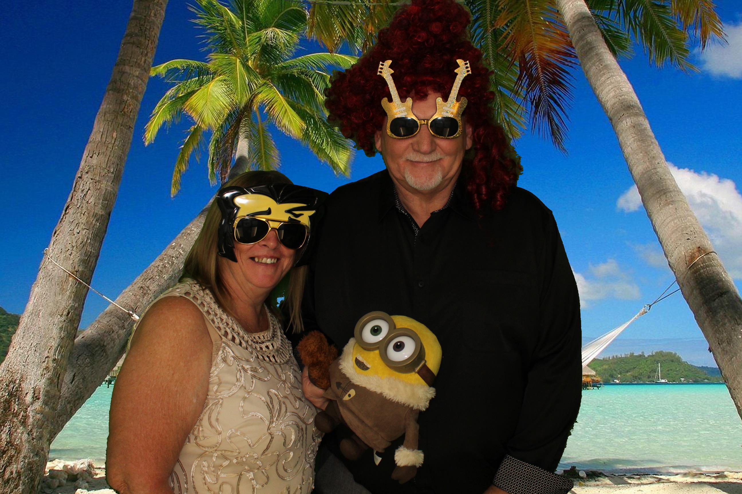 Sarah & James Wedding | View more photos from the event at gallery.omegaphotobooths.co.uk/u/Omega-Photobooths/Sarah-James-Wedding