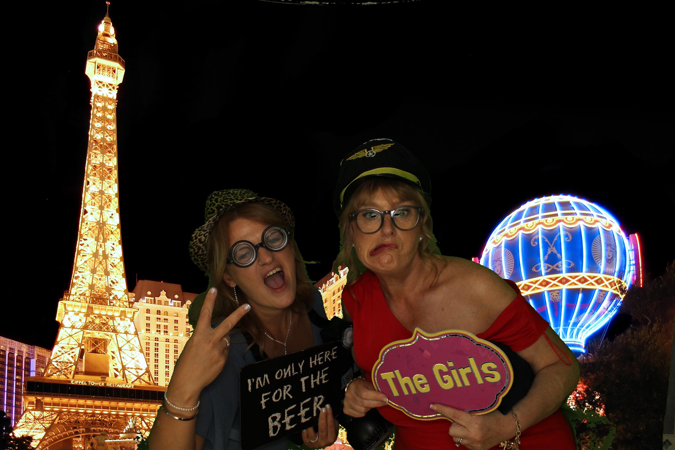 Sarah & James Wedding | View more photos from the event at gallery.omegaphotobooths.co.uk/u/Omega-Photobooths/Sarah-James-Wedding