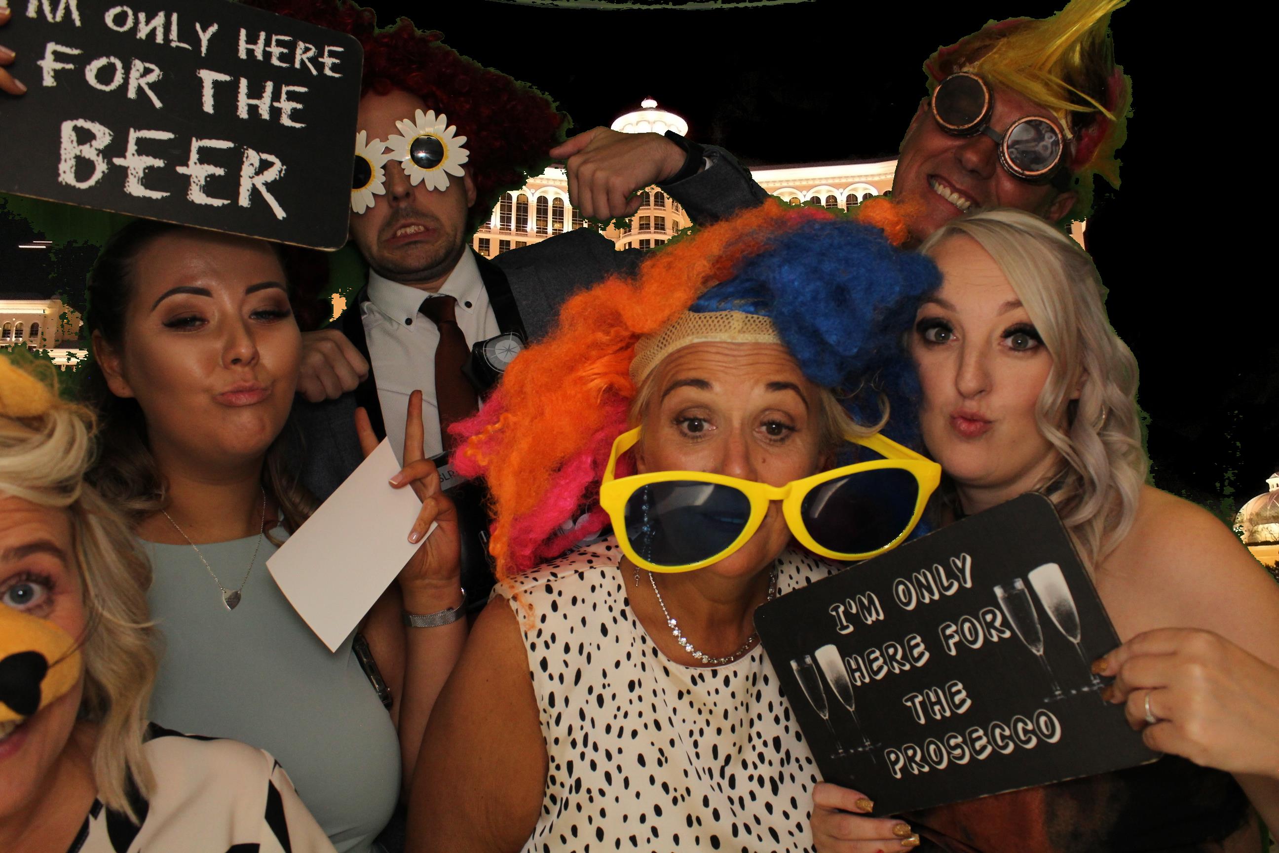 Sarah & James Wedding | View more photos from the event at gallery.omegaphotobooths.co.uk/u/Omega-Photobooths/Sarah-James-Wedding