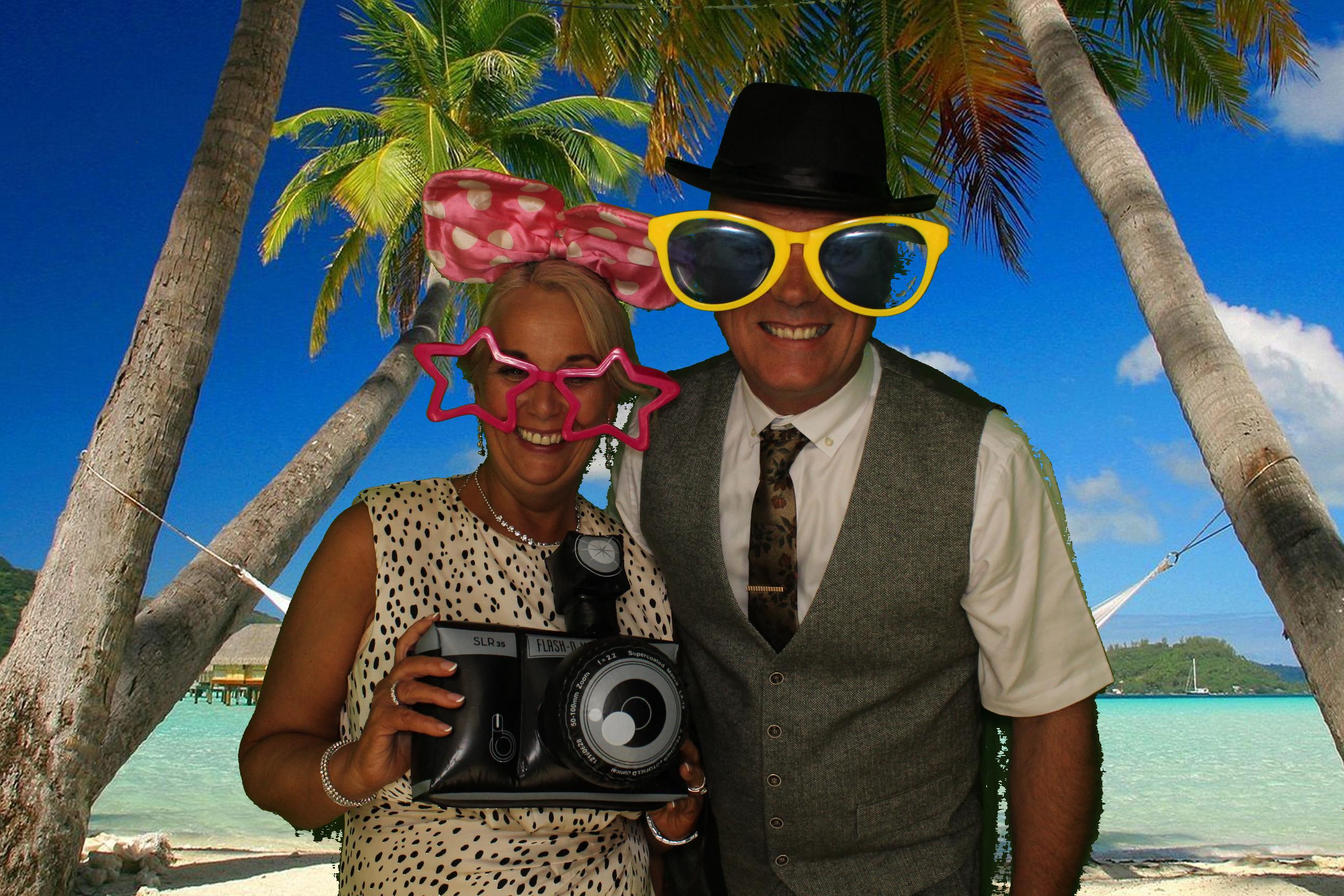Sarah & James Wedding | View more photos from the event at gallery.omegaphotobooths.co.uk/u/Omega-Photobooths/Sarah-James-Wedding