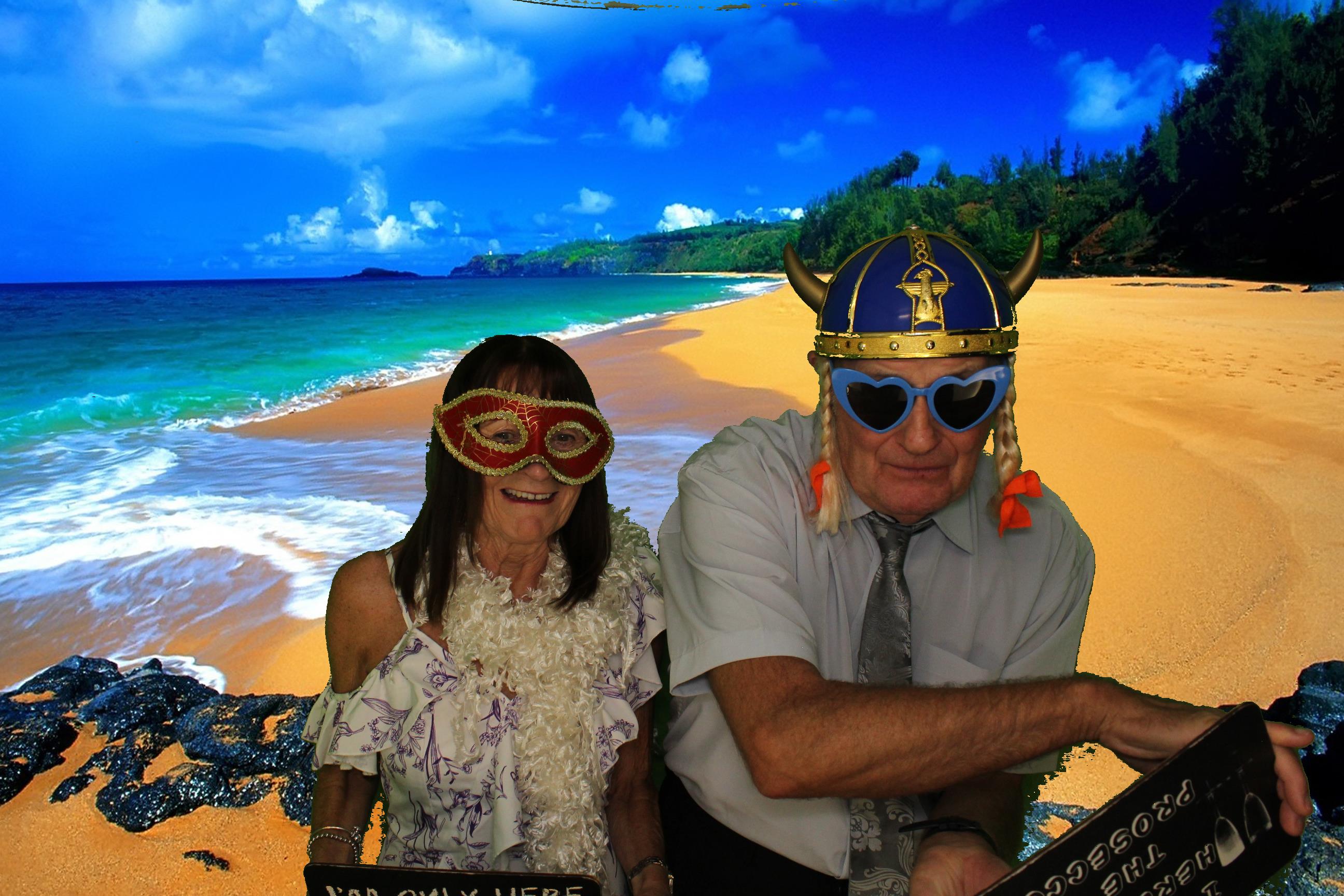 Sarah & James Wedding | View more photos from the event at gallery.omegaphotobooths.co.uk/u/Omega-Photobooths/Sarah-James-Wedding