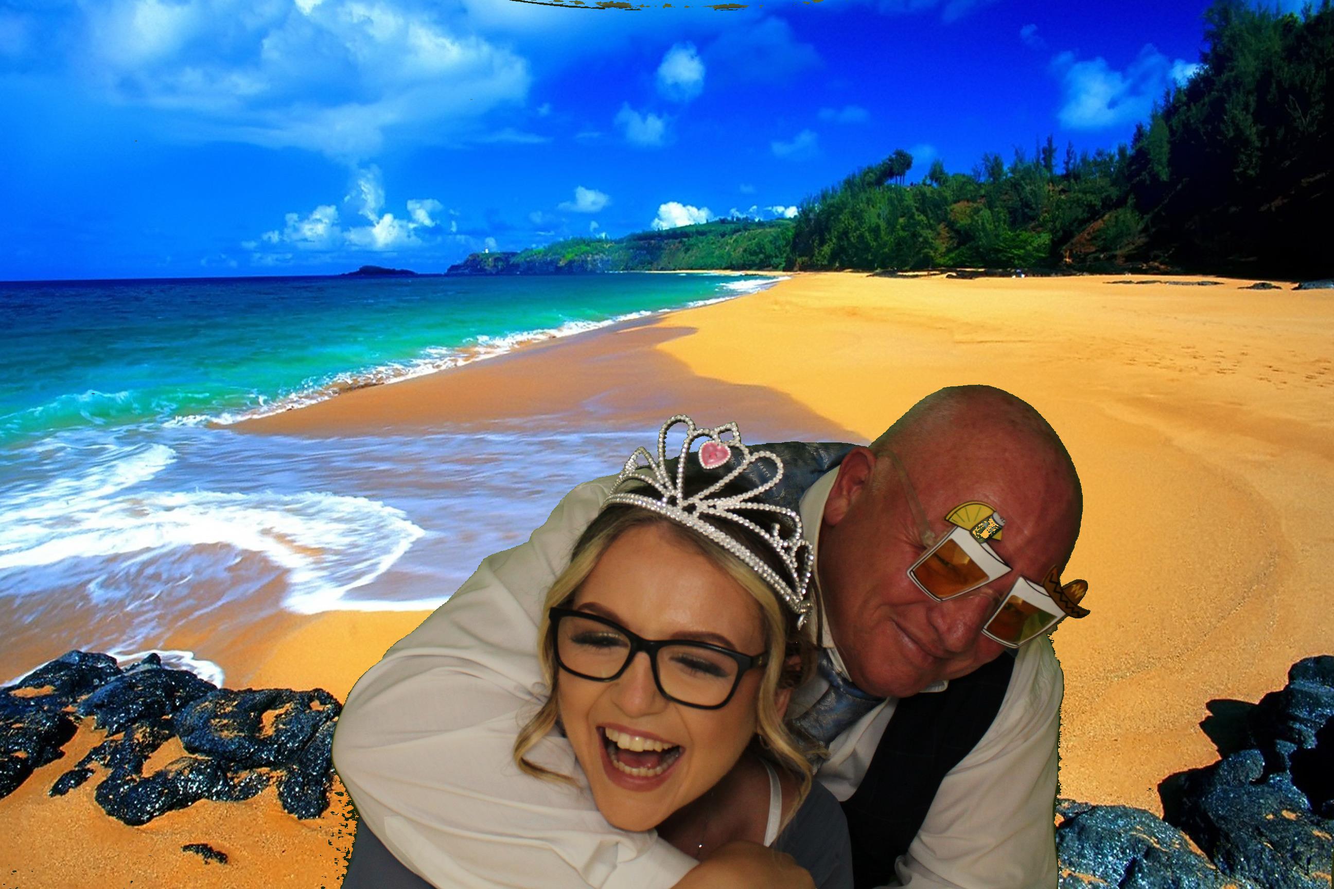 Sarah & James Wedding | View more photos from the event at gallery.omegaphotobooths.co.uk/u/Omega-Photobooths/Sarah-James-Wedding