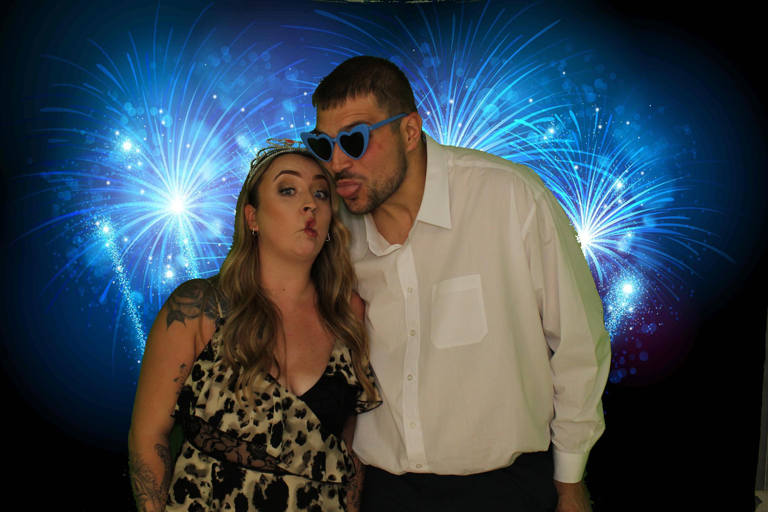 Sarah & James Wedding | View more photos from the event at gallery.omegaphotobooths.co.uk/u/Omega-Photobooths/Sarah-James-Wedding