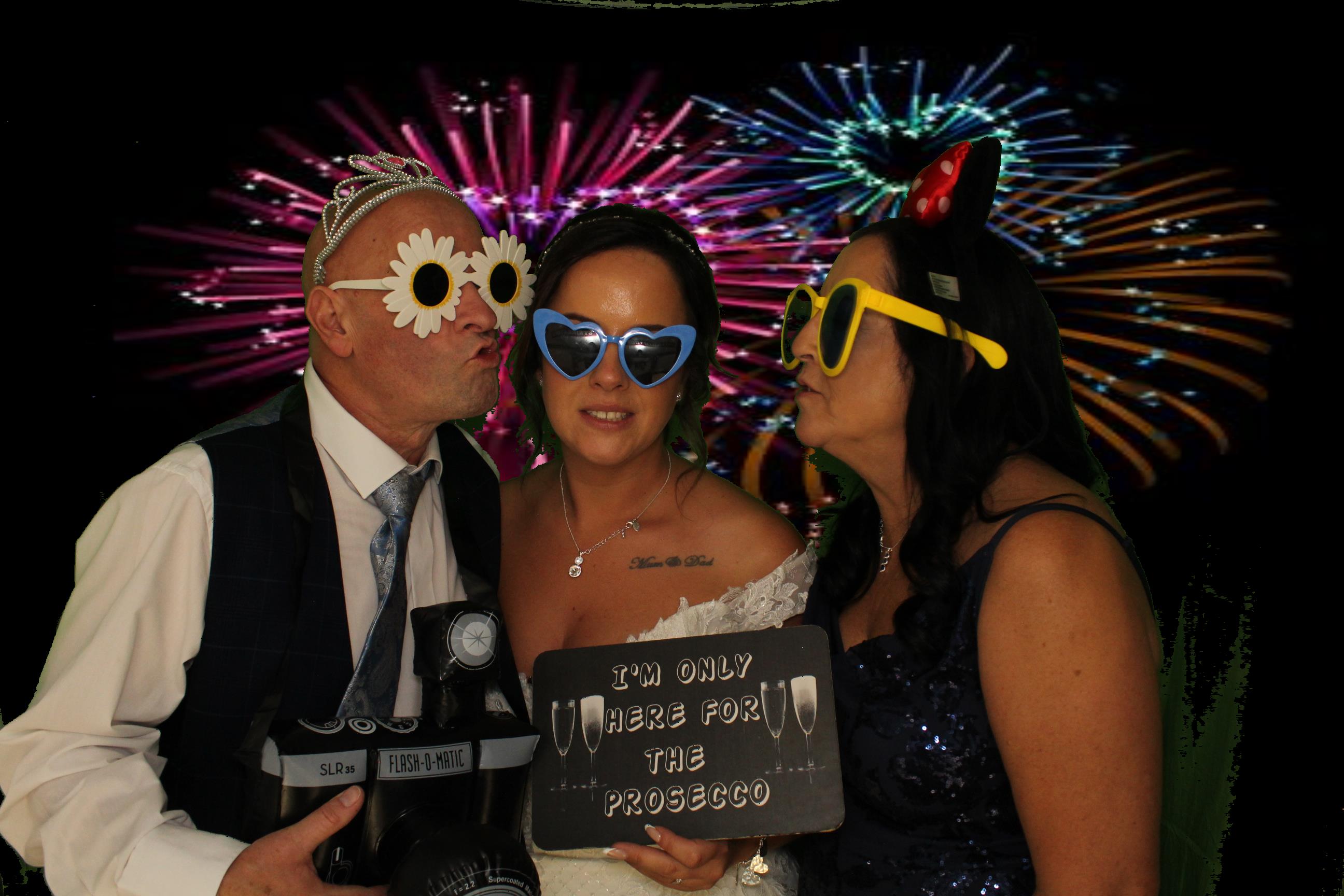 Sarah & James Wedding | View more photos from the event at gallery.omegaphotobooths.co.uk/u/Omega-Photobooths/Sarah-James-Wedding