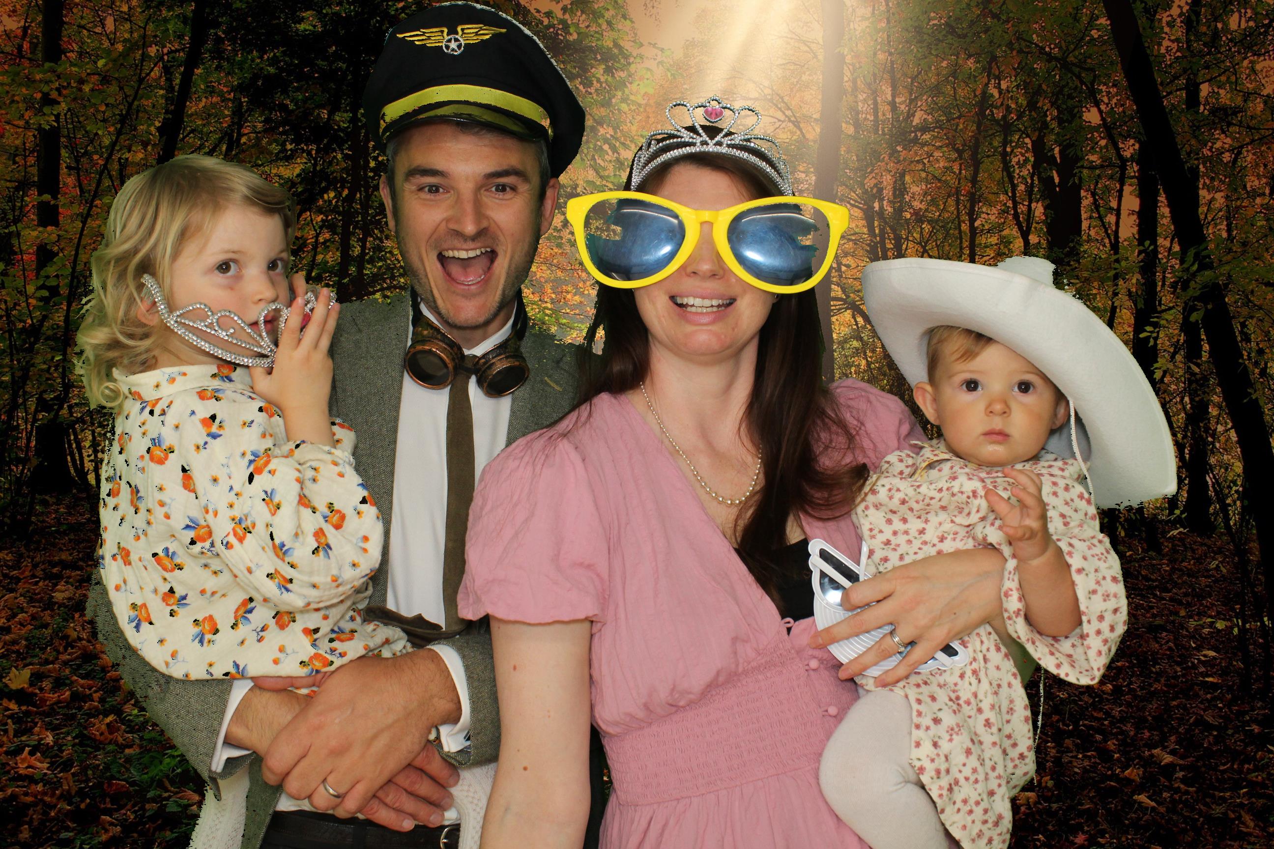 Vicky & James' Wedding | View more photos from the event at gallery.omegaphotobooths.co.uk/u/Omega-Photobooths/Vicky-James-Wedding