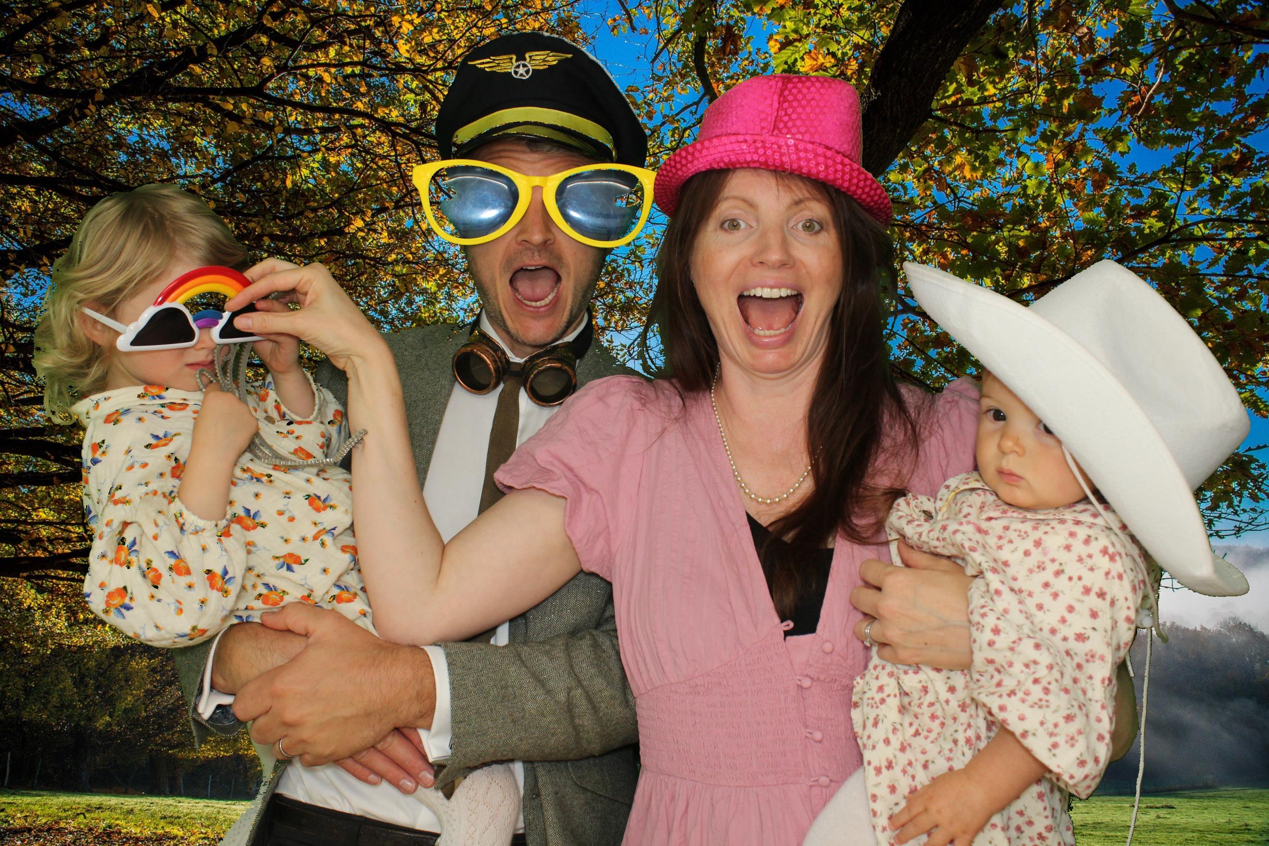 Vicky & James' Wedding | View more photos from the event at gallery.omegaphotobooths.co.uk/u/Omega-Photobooths/Vicky-James-Wedding