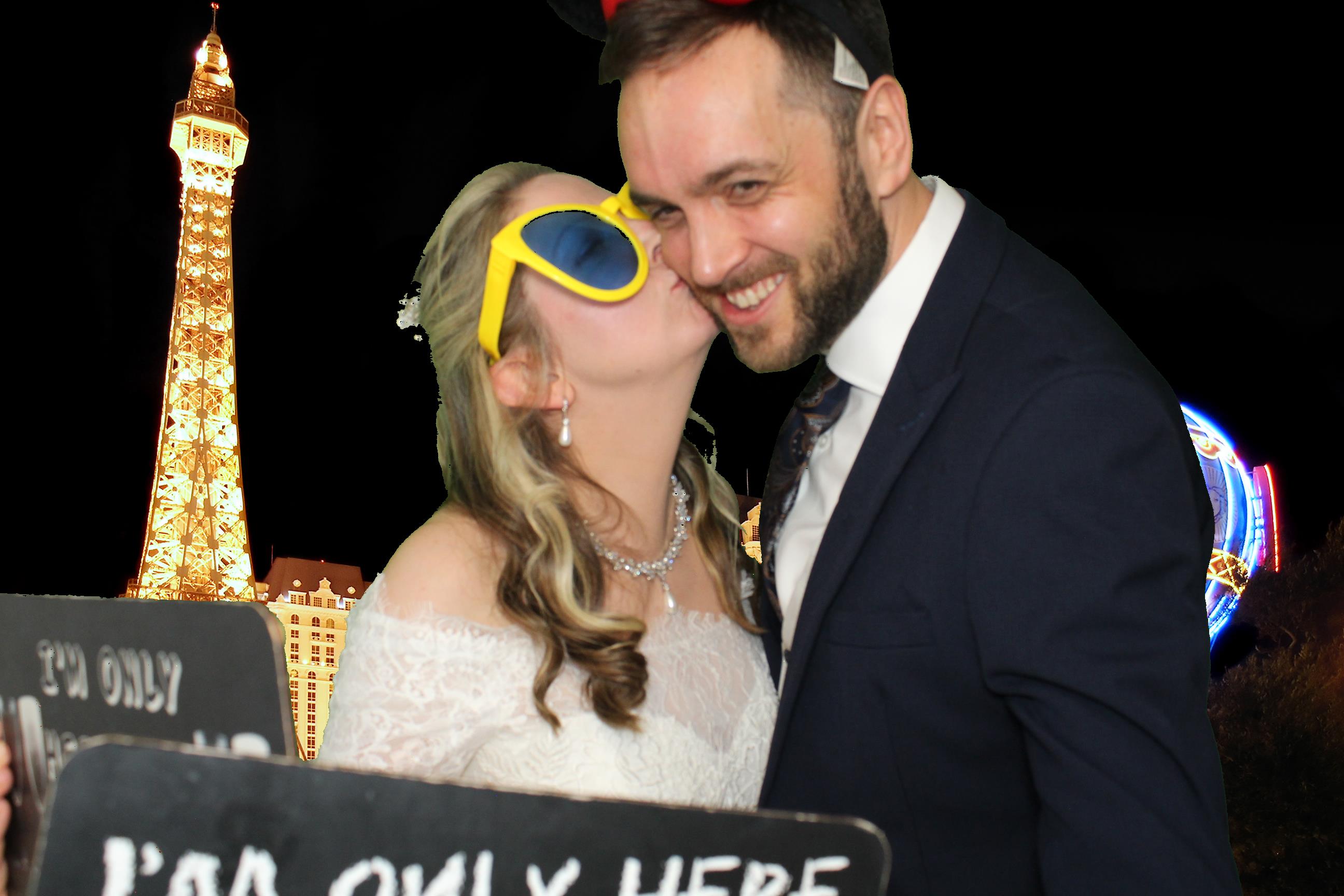 Vicky & James' Wedding | View more photos from the event at gallery.omegaphotobooths.co.uk/u/Omega-Photobooths/Vicky-James-Wedding