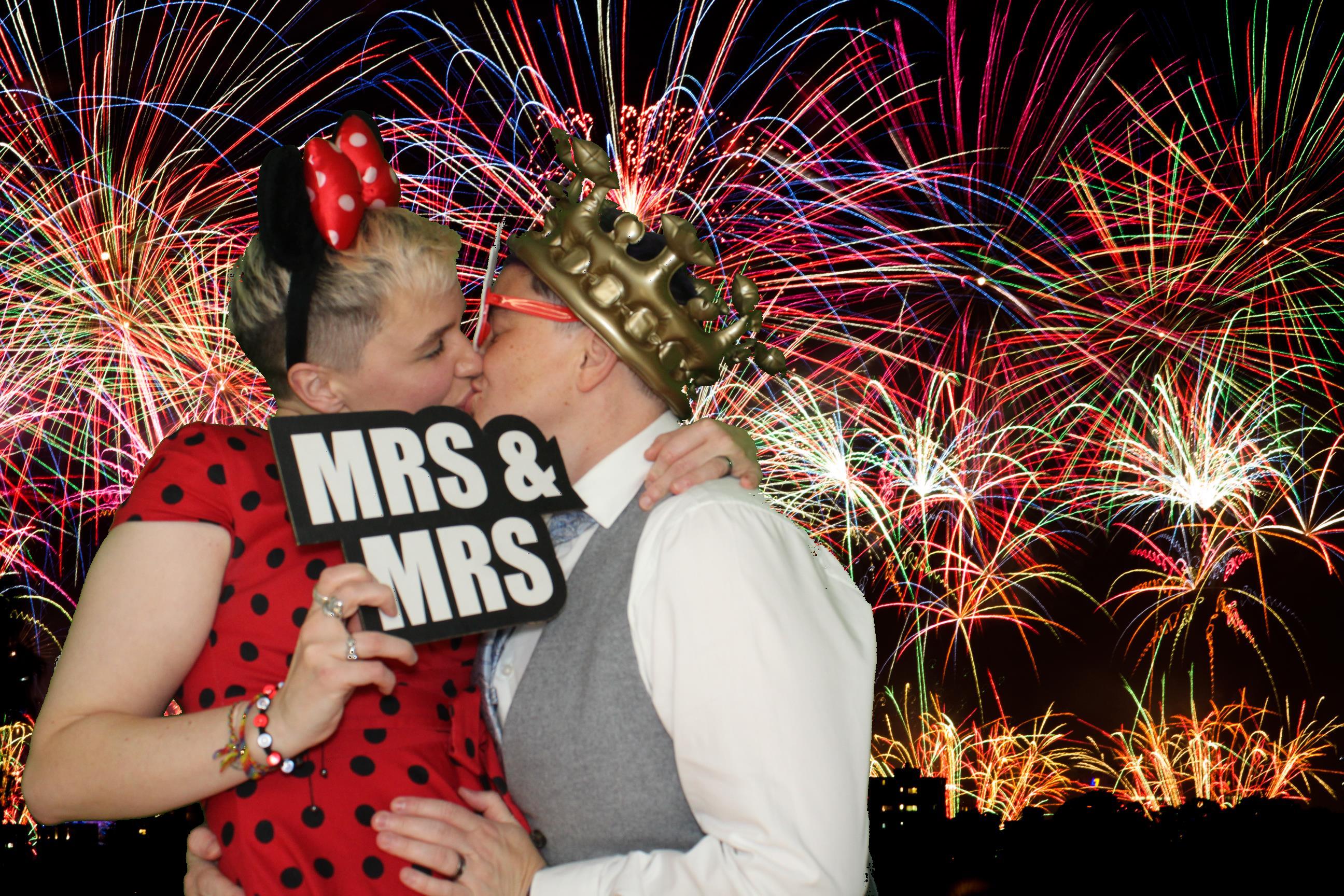 Vicky & James' Wedding | View more photos from the event at gallery.omegaphotobooths.co.uk/u/Omega-Photobooths/Vicky-James-Wedding