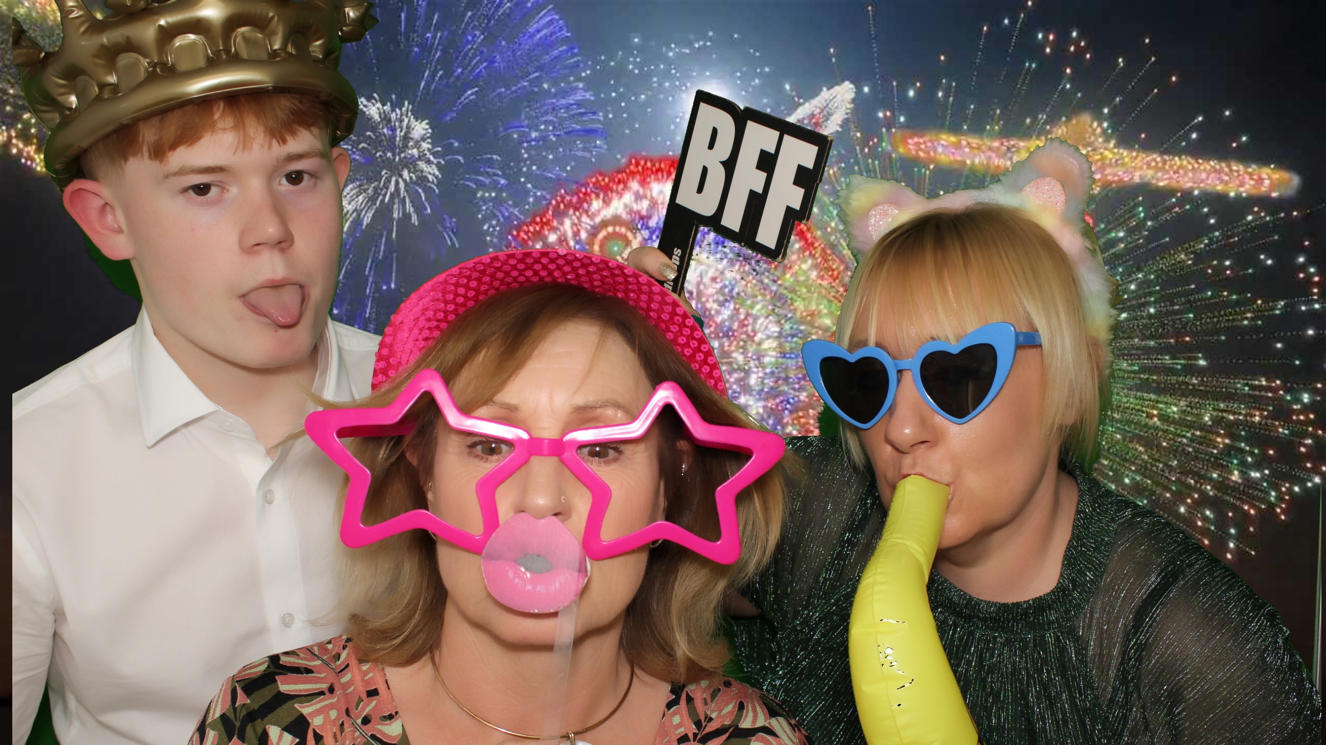 Mark & Nicolles Wedding | View more photos from the event at gallery.omegaphotobooths.co.uk/u/Omega-Photobooths/Mark-Nicolles-Wedding