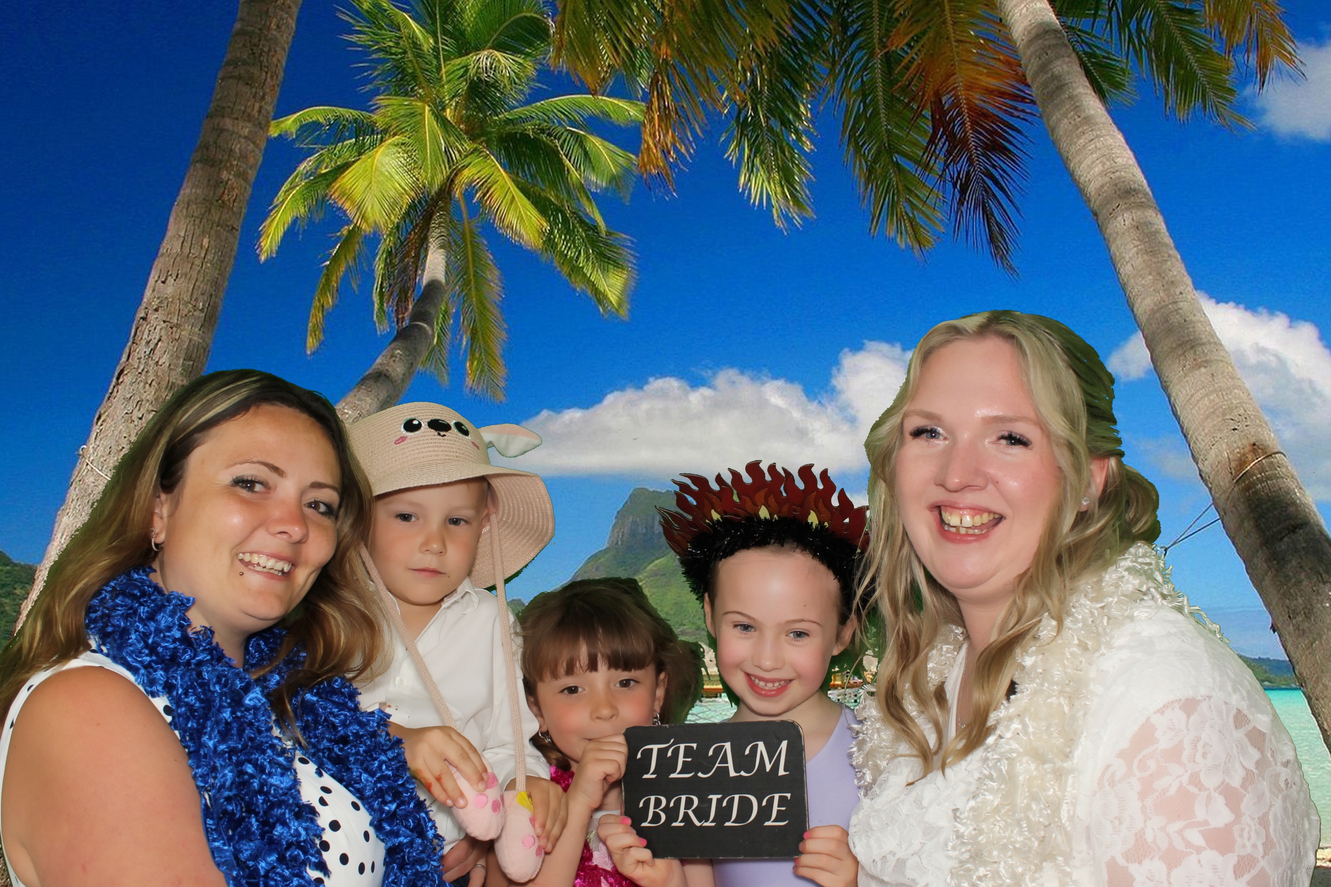 Mark & Nicolles Wedding | View more photos from the event at gallery.omegaphotobooths.co.uk/u/Omega-Photobooths/Mark-Nicolles-Wedding