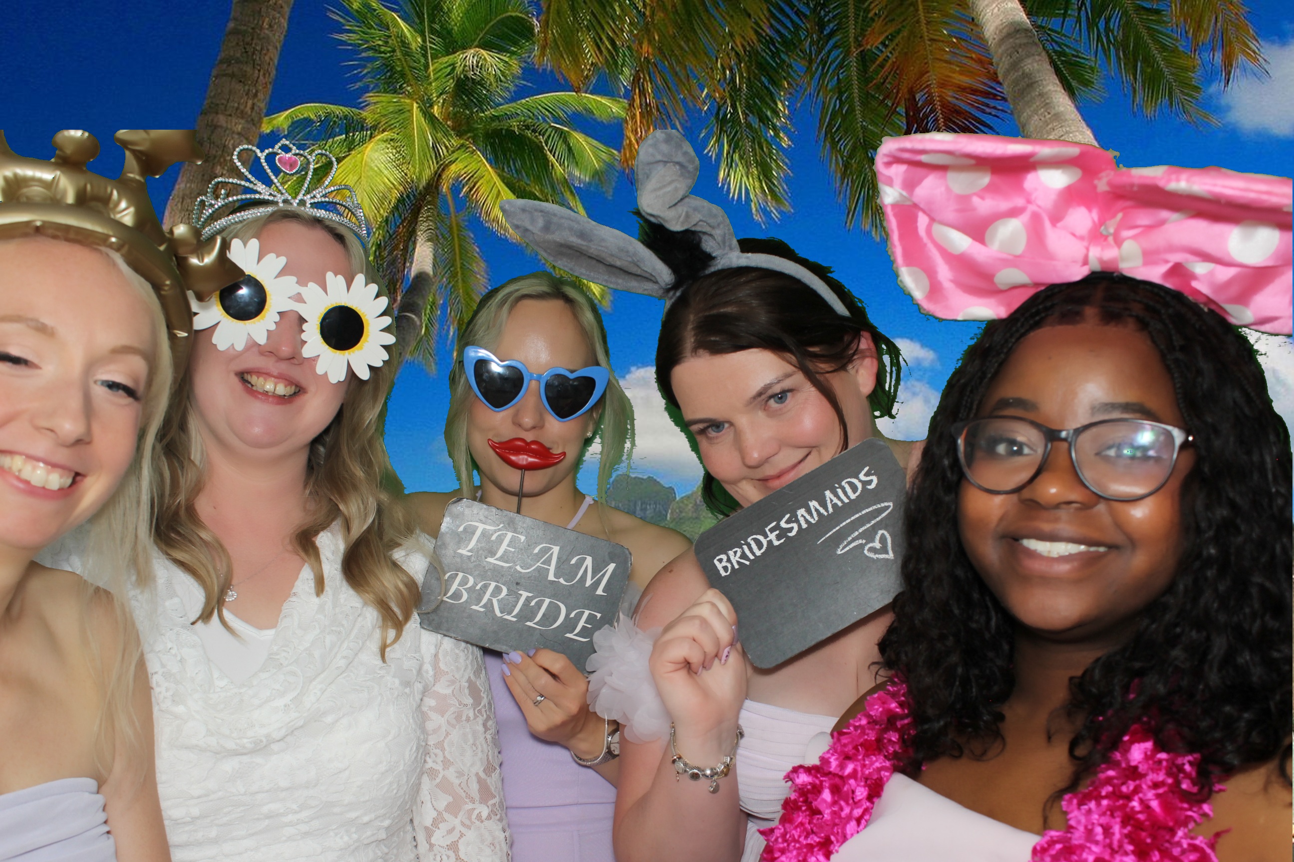 Mark & Nicolles Wedding | View more photos from the event at gallery.omegaphotobooths.co.uk/u/Omega-Photobooths/Mark-Nicolles-Wedding