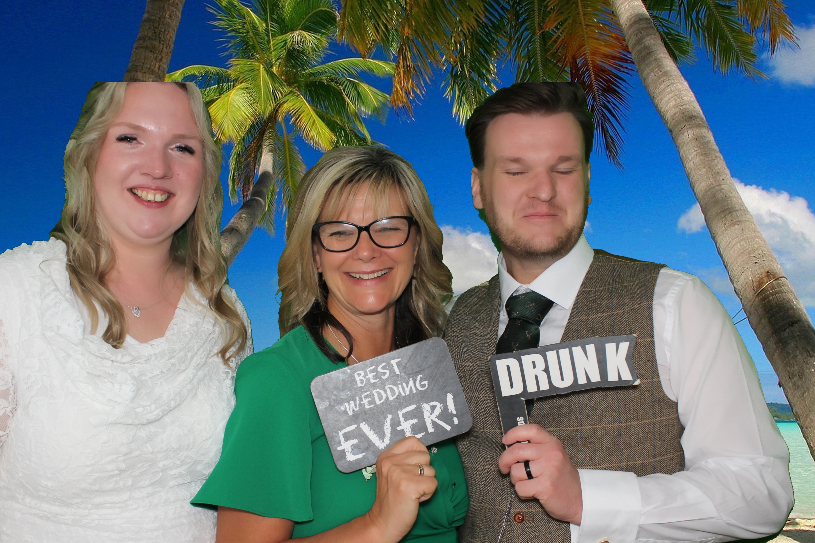 Mark & Nicolles Wedding | View more photos from the event at gallery.omegaphotobooths.co.uk/u/Omega-Photobooths/Mark-Nicolles-Wedding