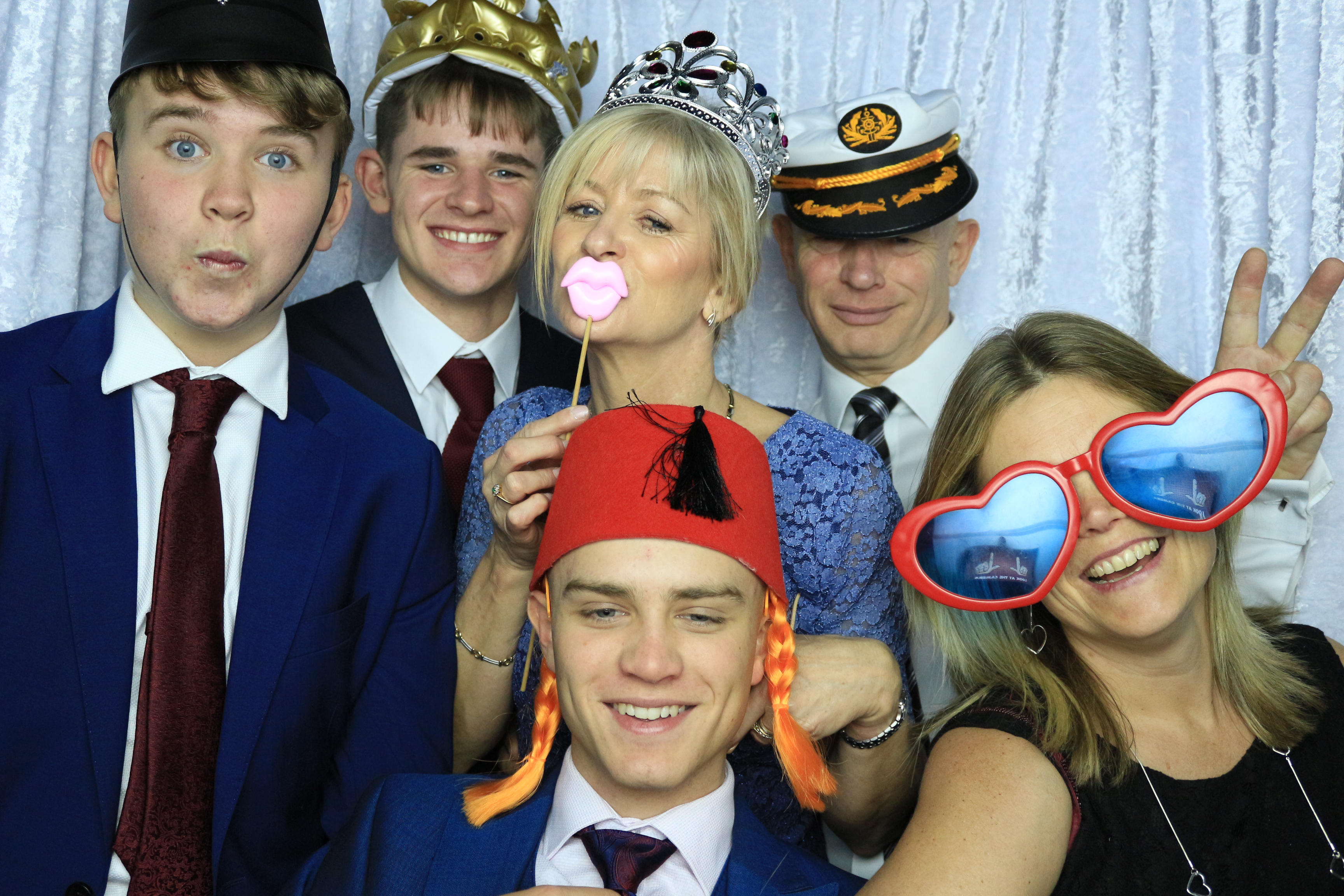 Grant & Emma's Wedding - Images | View more photos from the event at gallery.partydelightsphotobooth.co.uk/u/PartyDelightsPhotoBooth/Grant-Emmas-Wedding-Images