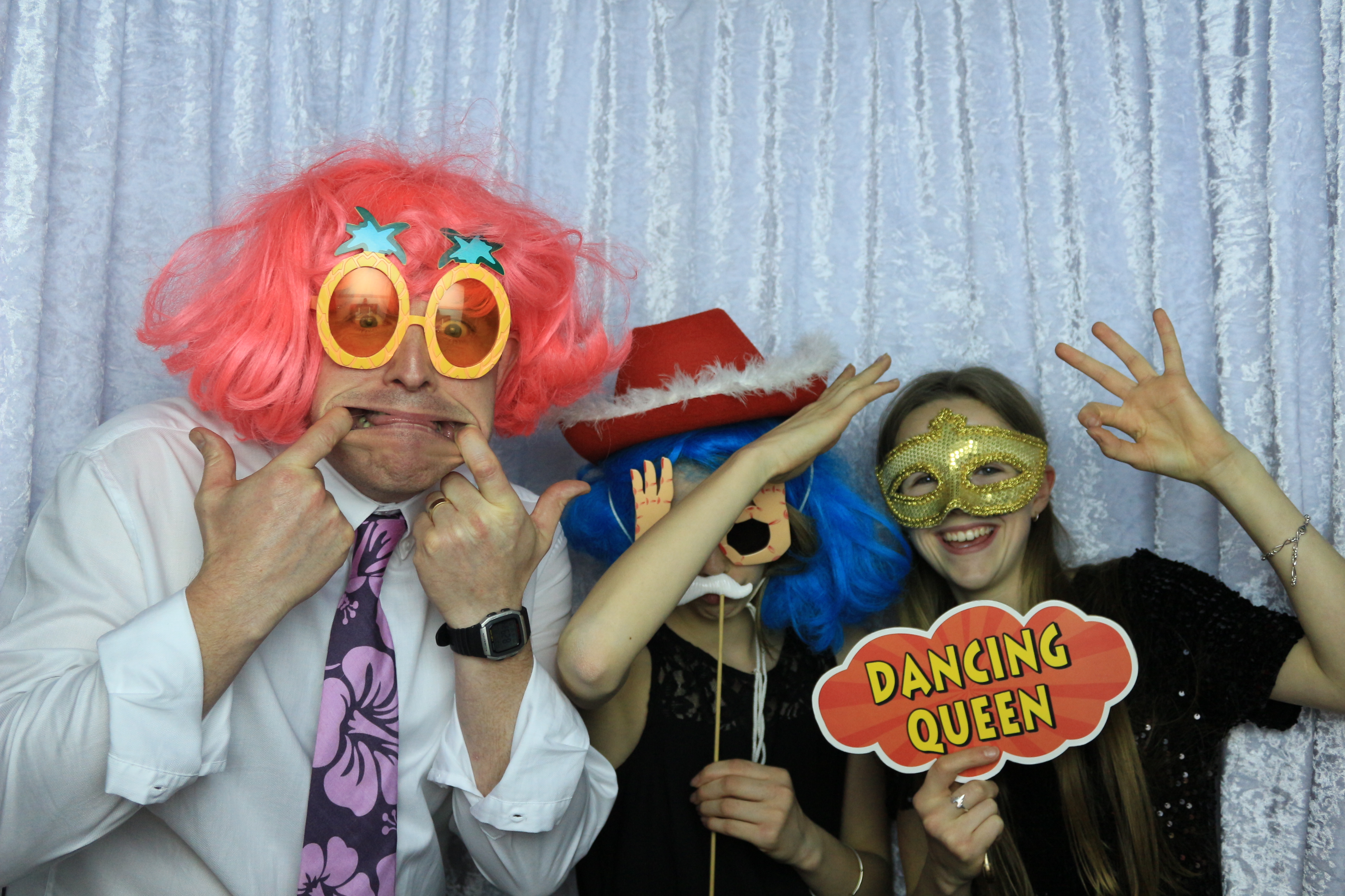 Grant & Emma's Wedding - Images | View more photos from the event at gallery.partydelightsphotobooth.co.uk/u/PartyDelightsPhotoBooth/Grant-Emmas-Wedding-Images