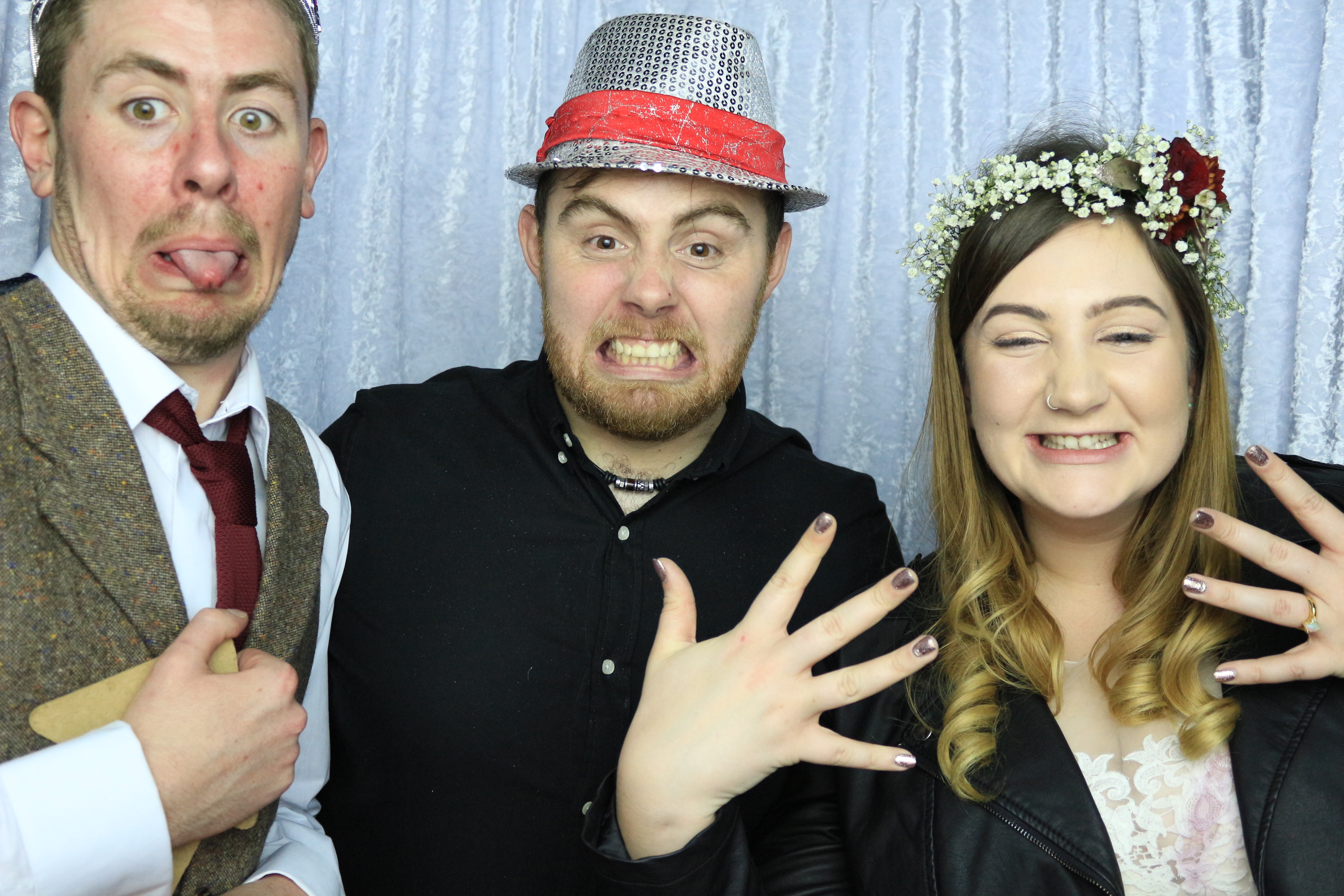 Grant & Emma's Wedding - Images | View more photos from the event at gallery.partydelightsphotobooth.co.uk/u/PartyDelightsPhotoBooth/Grant-Emmas-Wedding-Images