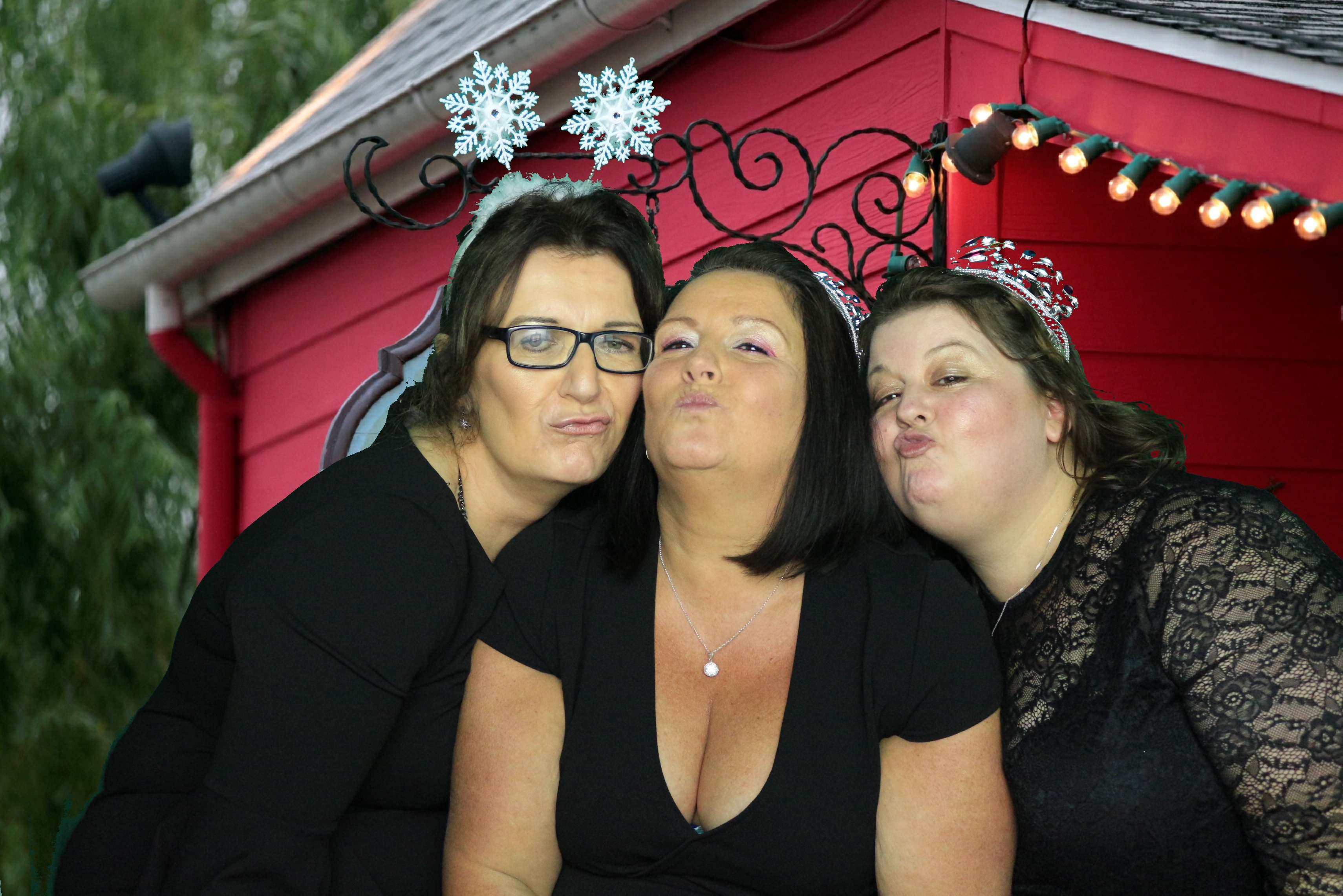 L&S Waste Christmas Party 2018 - Images | View more photos from the event at gallery.partydelightsphotobooth.co.uk/u/PartyDelightsPhotoBooth/LS-Waste-Christmas-Party-2018-Images