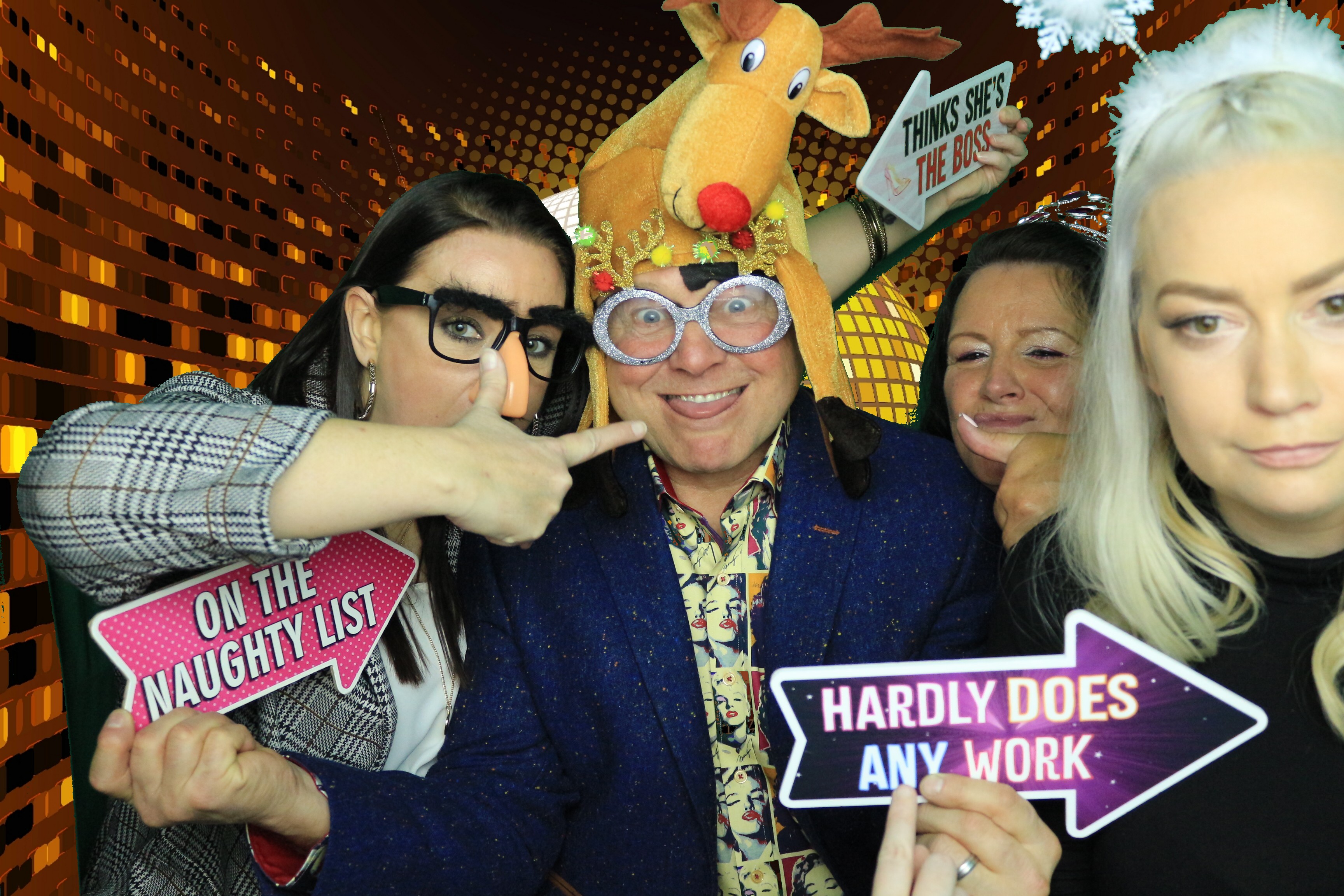 L&S Waste Christmas Party 2018 - Images | View more photos from the event at gallery.partydelightsphotobooth.co.uk/u/PartyDelightsPhotoBooth/LS-Waste-Christmas-Party-2018-Images
