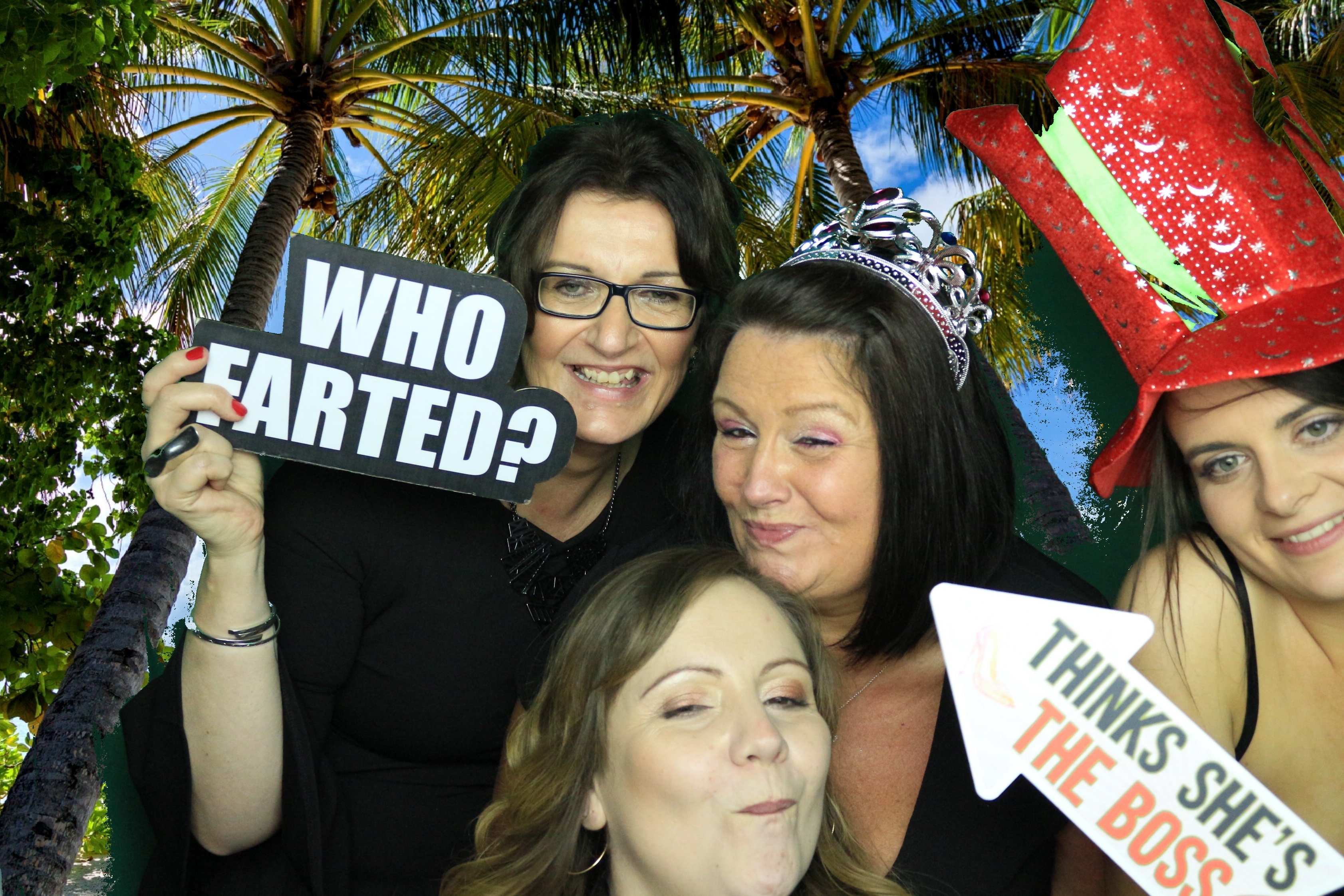 L&S Waste Christmas Party 2018 - Images | View more photos from the event at gallery.partydelightsphotobooth.co.uk/u/PartyDelightsPhotoBooth/LS-Waste-Christmas-Party-2018-Images