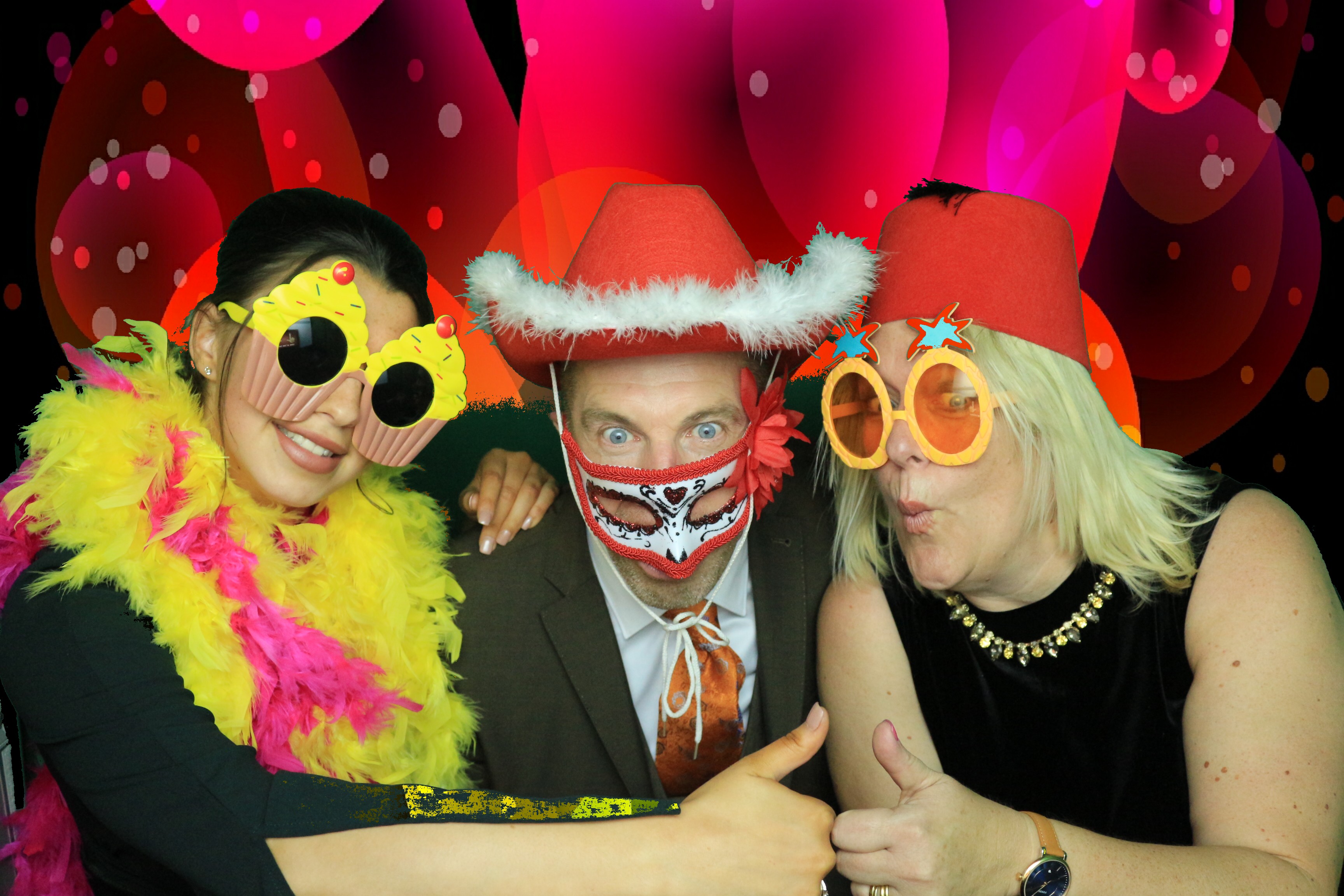 Phil & Jenny's Wedding - Images | View more photos from the event at gallery.partydelightsphotobooth.co.uk/u/PartyDelightsPhotoBooth/Phil-Jennys-Wedding-Images