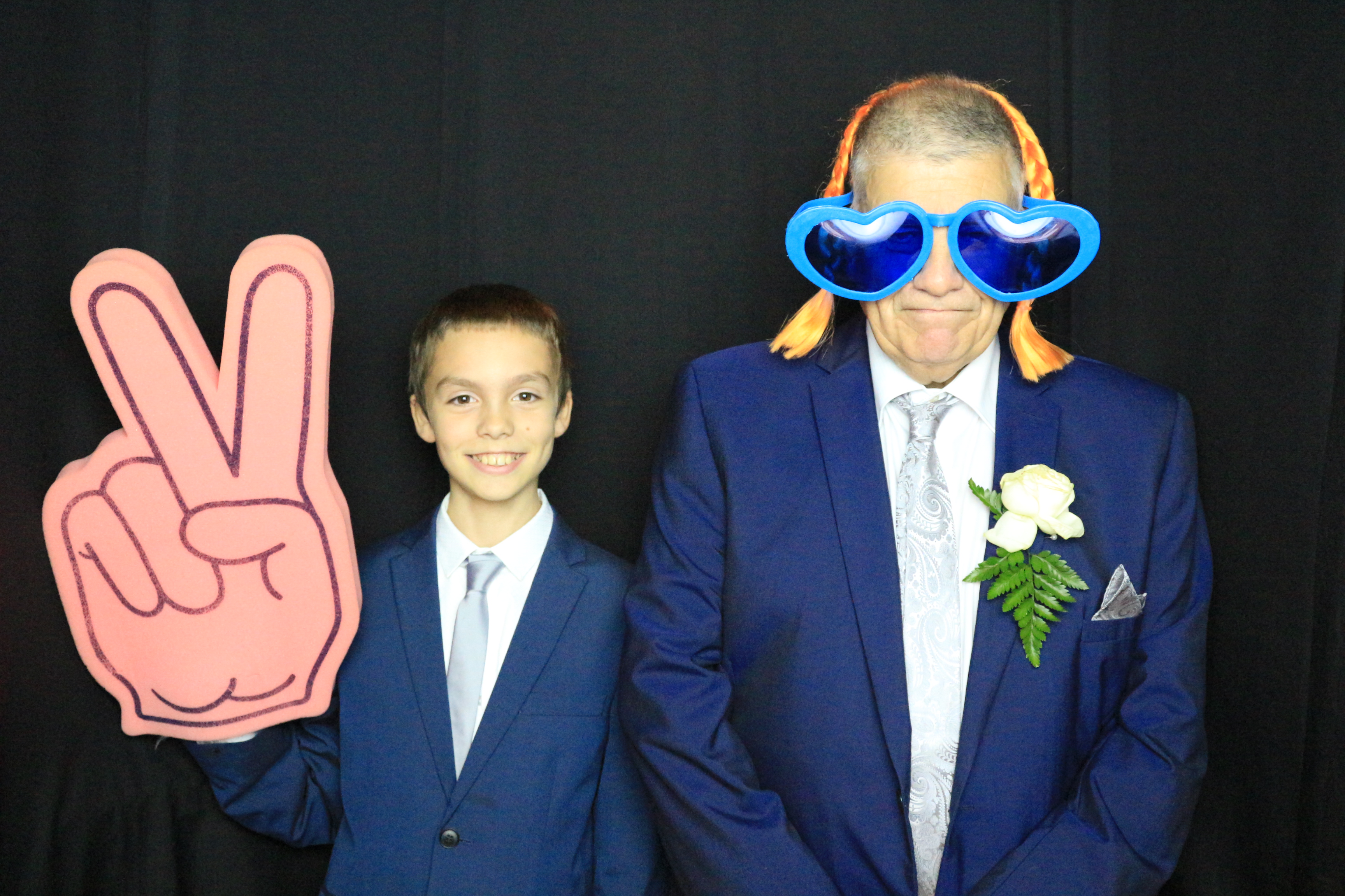Wedding Mr & Mrs Giles - Images | View more photos from the event at gallery.partydelightsphotobooth.co.uk/u/PartyDelightsPhotoBooth/Wedding-Mr-Mrs-Giles-Images