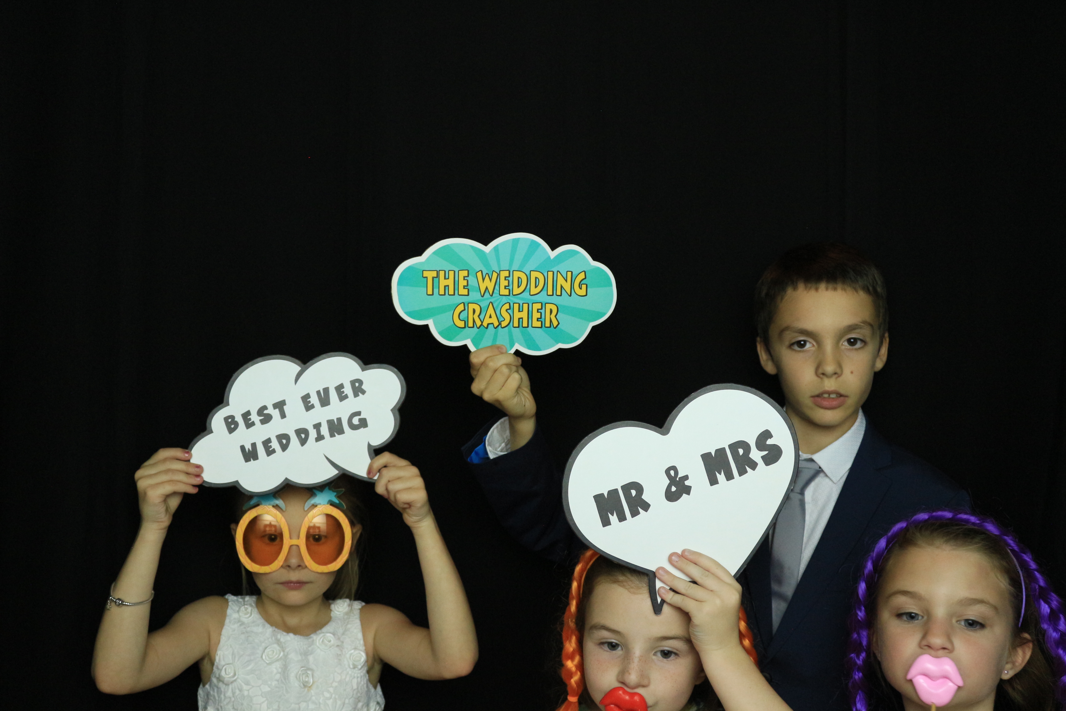Wedding Mr & Mrs Giles - Images | View more photos from the event at gallery.partydelightsphotobooth.co.uk/u/PartyDelightsPhotoBooth/Wedding-Mr-Mrs-Giles-Images