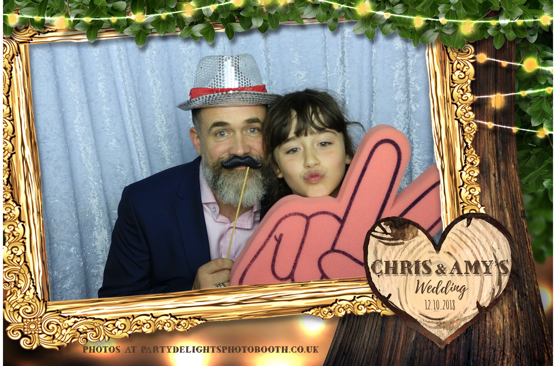 Chris & Amy's Wedding - Prints | View more photos from the event at gallery.partydelightsphotobooth.co.uk/u/PartyDelightsPhotoBooth/Chris-Amys-Wedding-Prints