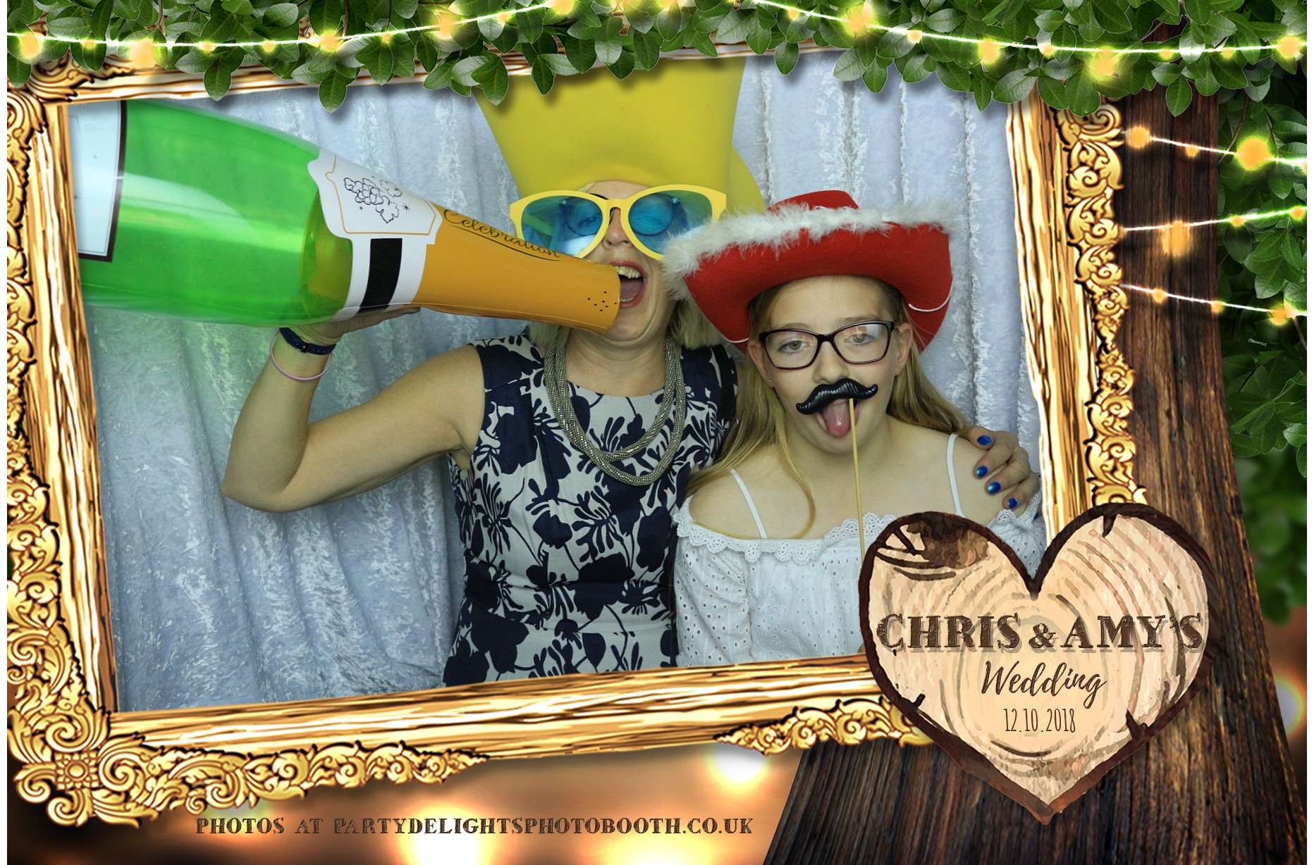 Chris & Amy's Wedding - Prints | View more photos from the event at gallery.partydelightsphotobooth.co.uk/u/PartyDelightsPhotoBooth/Chris-Amys-Wedding-Prints
