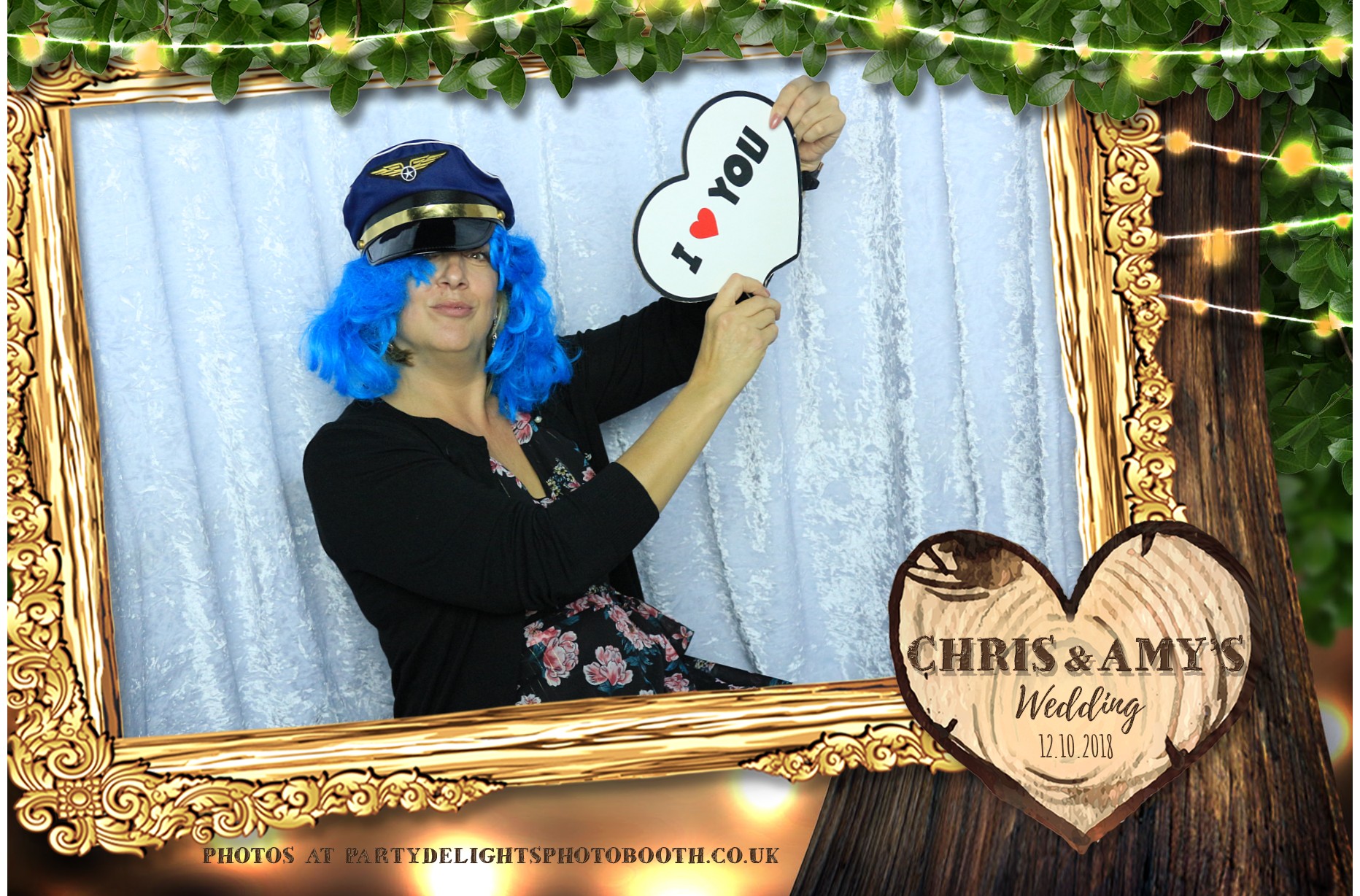 Chris & Amy's Wedding - Prints | View more photos from the event at gallery.partydelightsphotobooth.co.uk/u/PartyDelightsPhotoBooth/Chris-Amys-Wedding-Prints