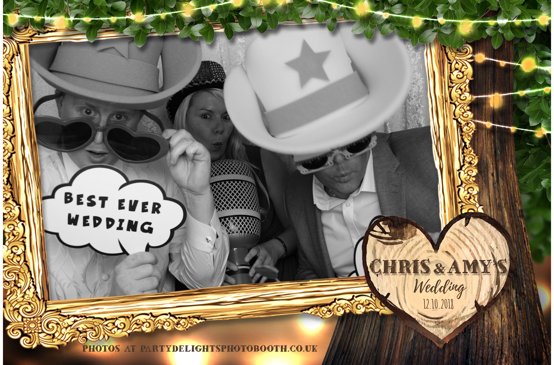 Chris & Amy's Wedding - Prints | View more photos from the event at gallery.partydelightsphotobooth.co.uk/u/PartyDelightsPhotoBooth/Chris-Amys-Wedding-Prints