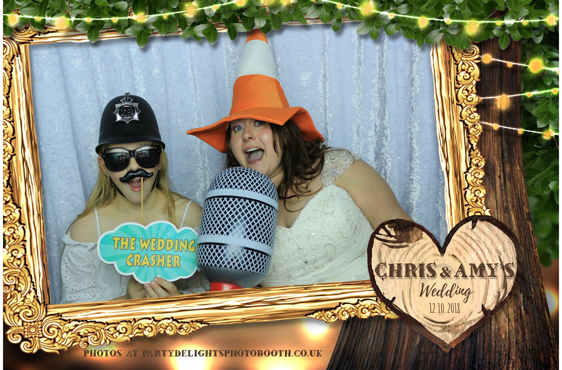 Chris & Amy's Wedding - Prints | View more photos from the event at gallery.partydelightsphotobooth.co.uk/u/PartyDelightsPhotoBooth/Chris-Amys-Wedding-Prints