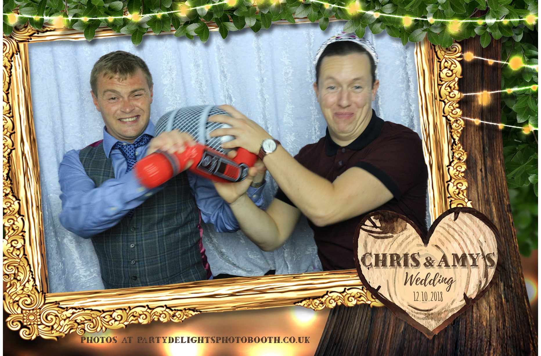 Chris & Amy's Wedding - Prints | View more photos from the event at gallery.partydelightsphotobooth.co.uk/u/PartyDelightsPhotoBooth/Chris-Amys-Wedding-Prints