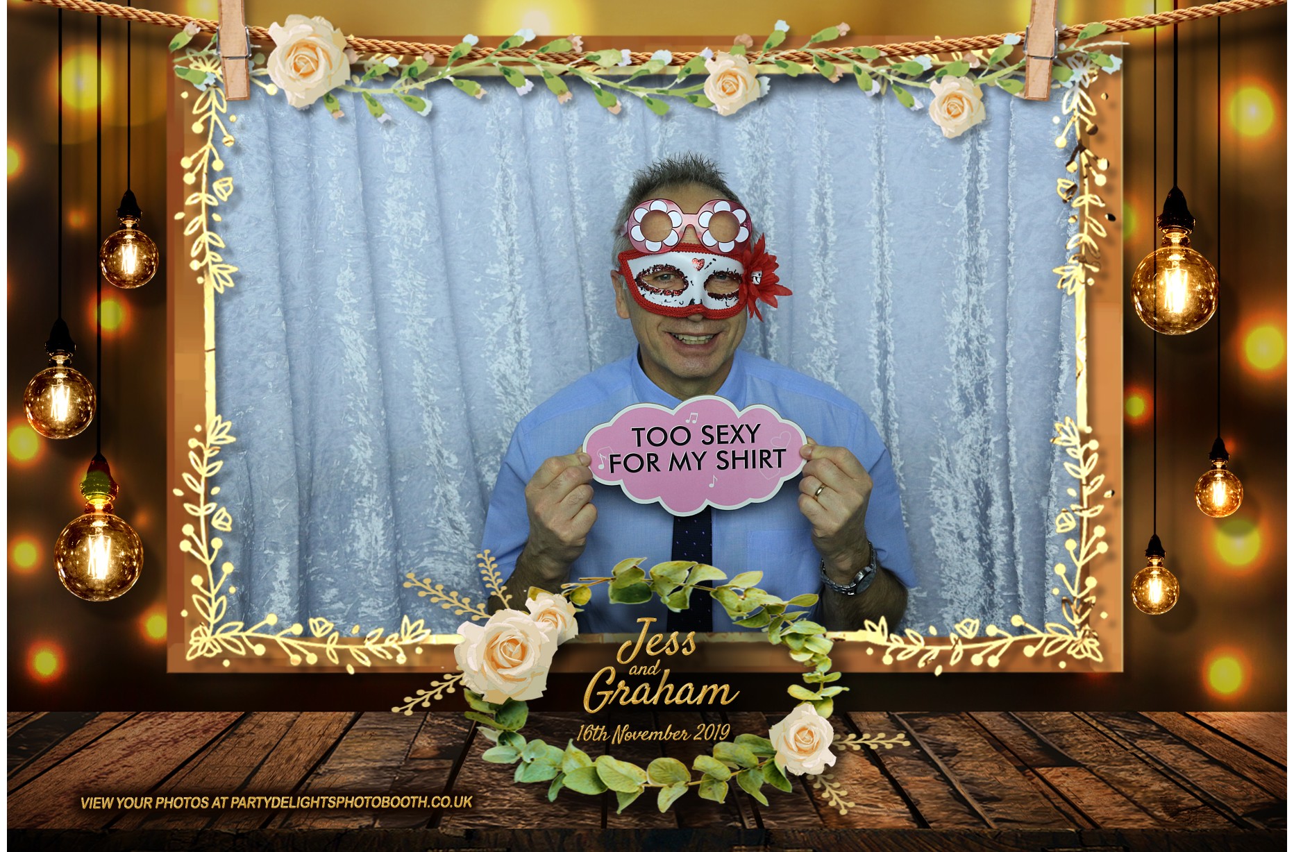 Jess and Graham's Wedding - Prints | View more photos from the event at gallery.partydelightsphotobooth.co.uk/u/PartyDelightsPhotoBooth/Jess-and-Grahams-Wedding-Prints