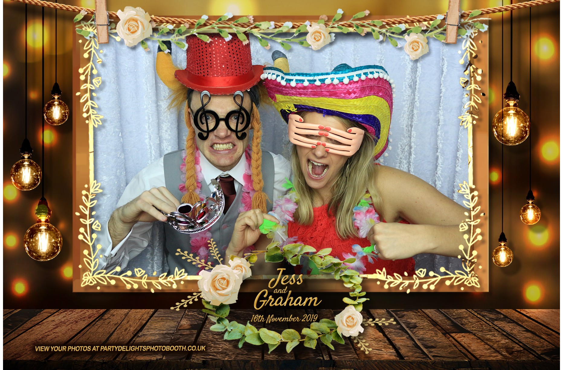 Jess and Graham's Wedding - Prints | View more photos from the event at gallery.partydelightsphotobooth.co.uk/u/PartyDelightsPhotoBooth/Jess-and-Grahams-Wedding-Prints