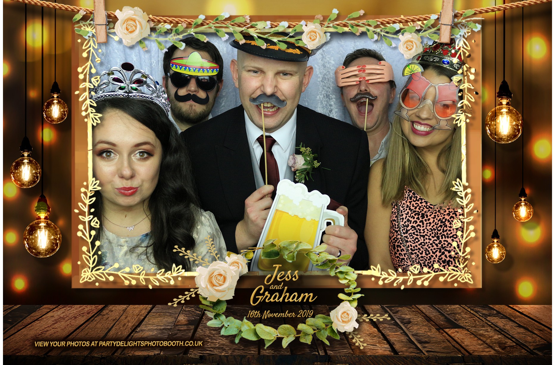Jess and Graham's Wedding - Prints | View more photos from the event at gallery.partydelightsphotobooth.co.uk/u/PartyDelightsPhotoBooth/Jess-and-Grahams-Wedding-Prints
