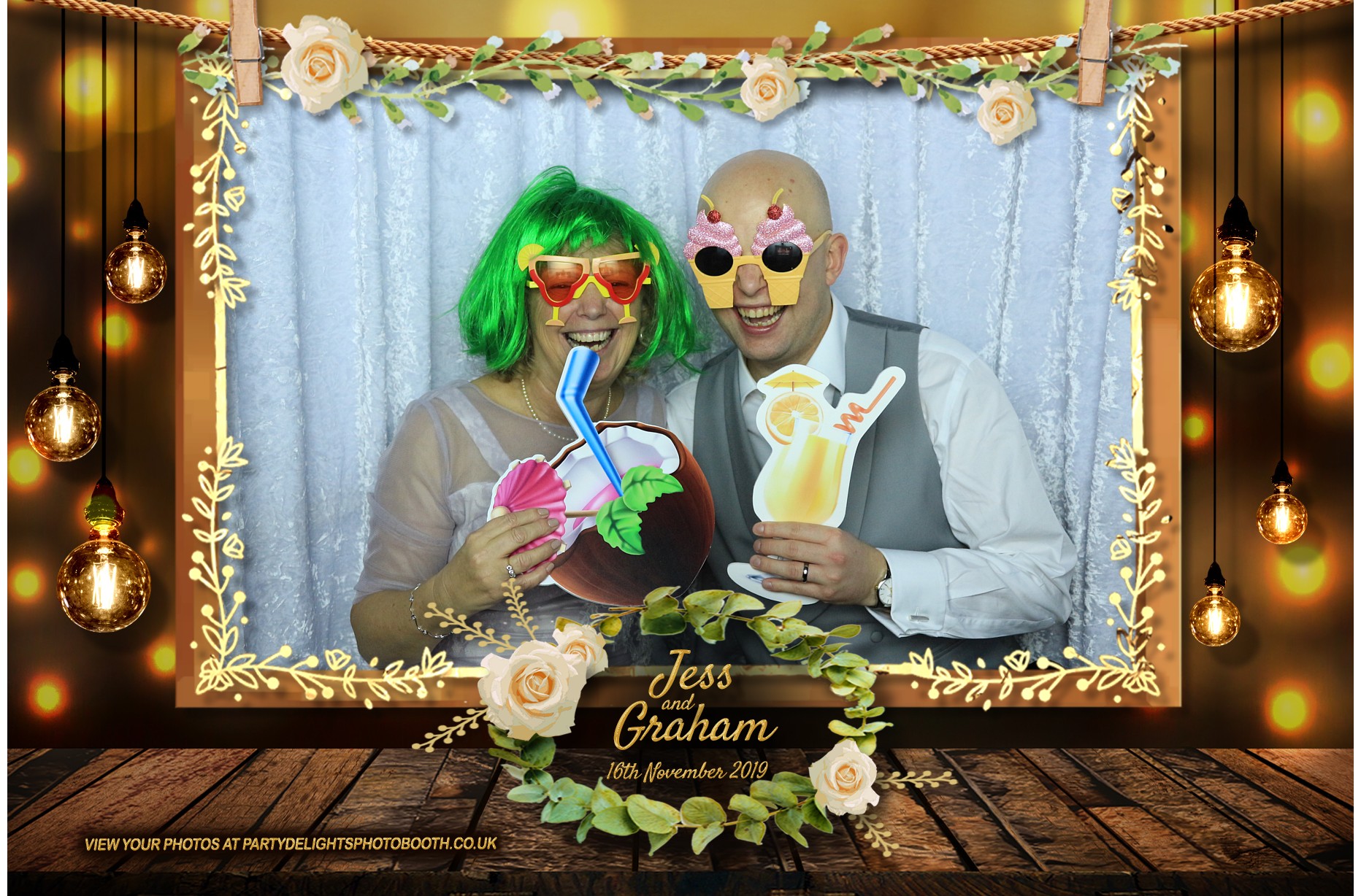 Jess and Graham's Wedding - Prints | View more photos from the event at gallery.partydelightsphotobooth.co.uk/u/PartyDelightsPhotoBooth/Jess-and-Grahams-Wedding-Prints