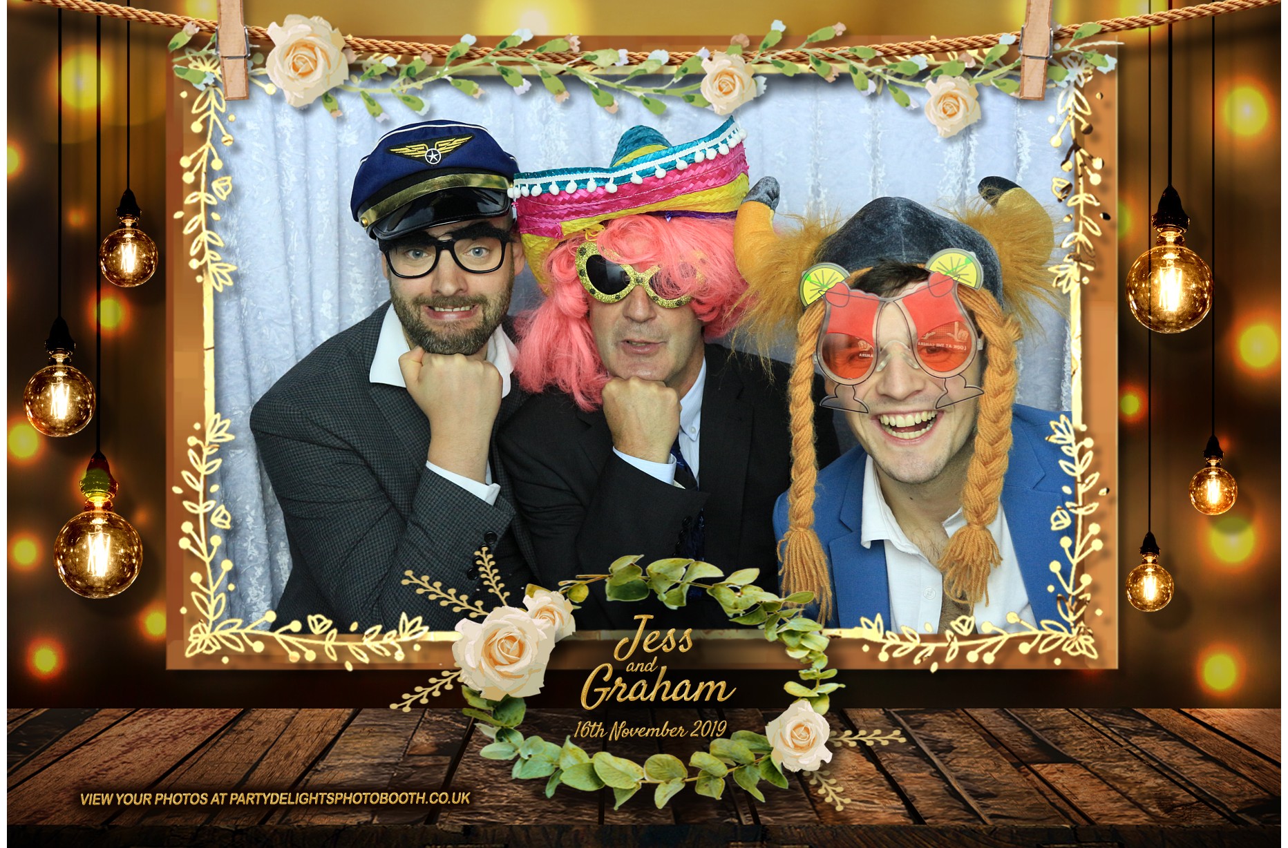 Jess and Graham's Wedding - Prints | View more photos from the event at gallery.partydelightsphotobooth.co.uk/u/PartyDelightsPhotoBooth/Jess-and-Grahams-Wedding-Prints