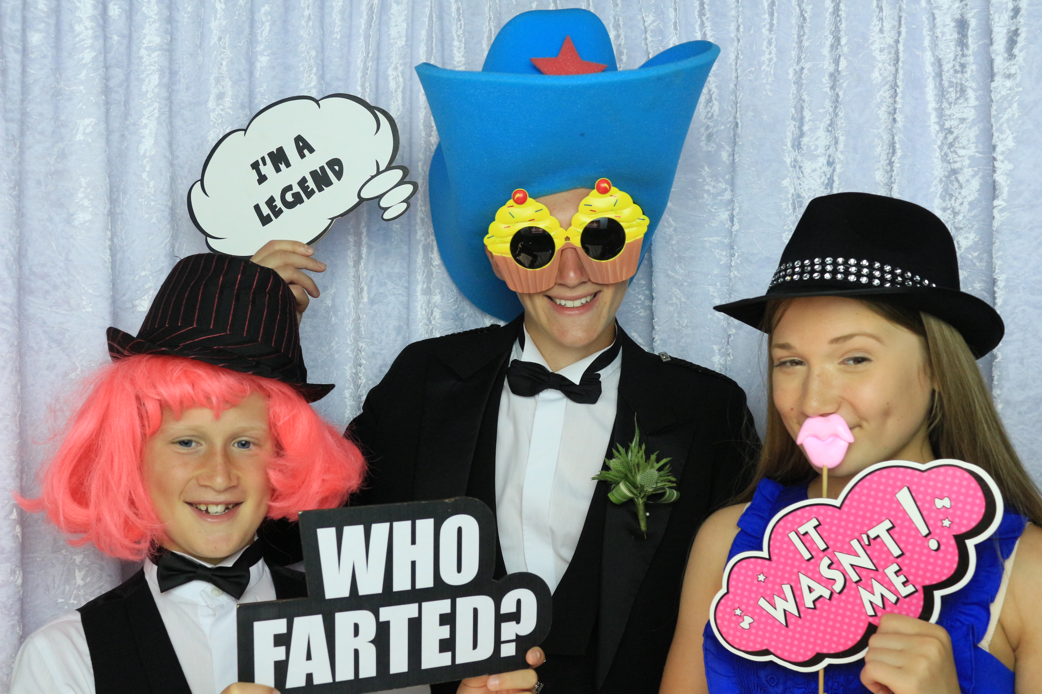 Lesley & David's Wedding | View more photos from the event at gallery.partydelightsphotobooth.co.uk/u/PartyDelightsPhotoBooth/Lesley-Davids-Wedding