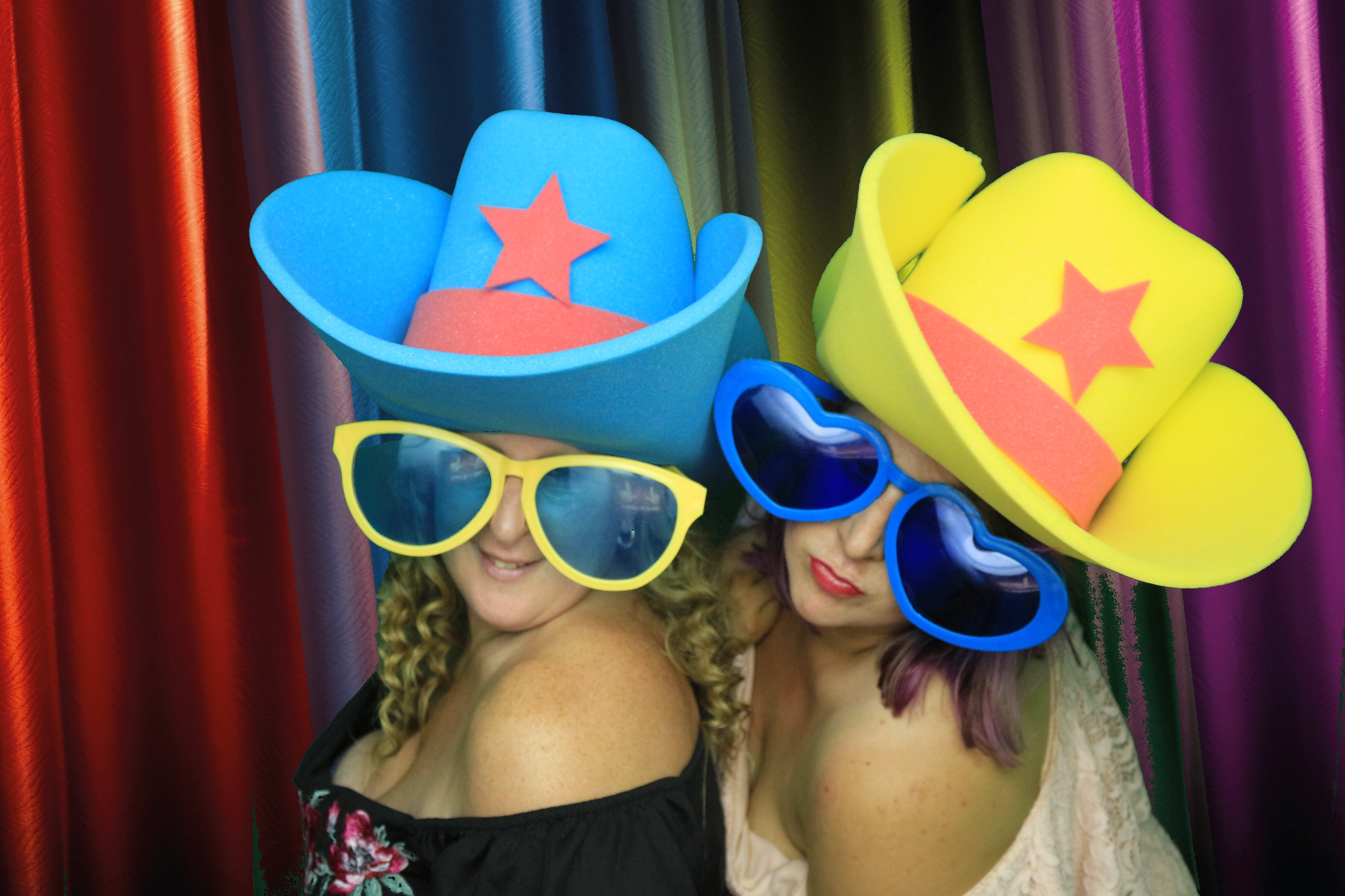 Mel's 40th Birthday - Images | View more photos from the event at gallery.partydelightsphotobooth.co.uk/u/PartyDelightsPhotoBooth/Mels-40th-Birthday-Images
