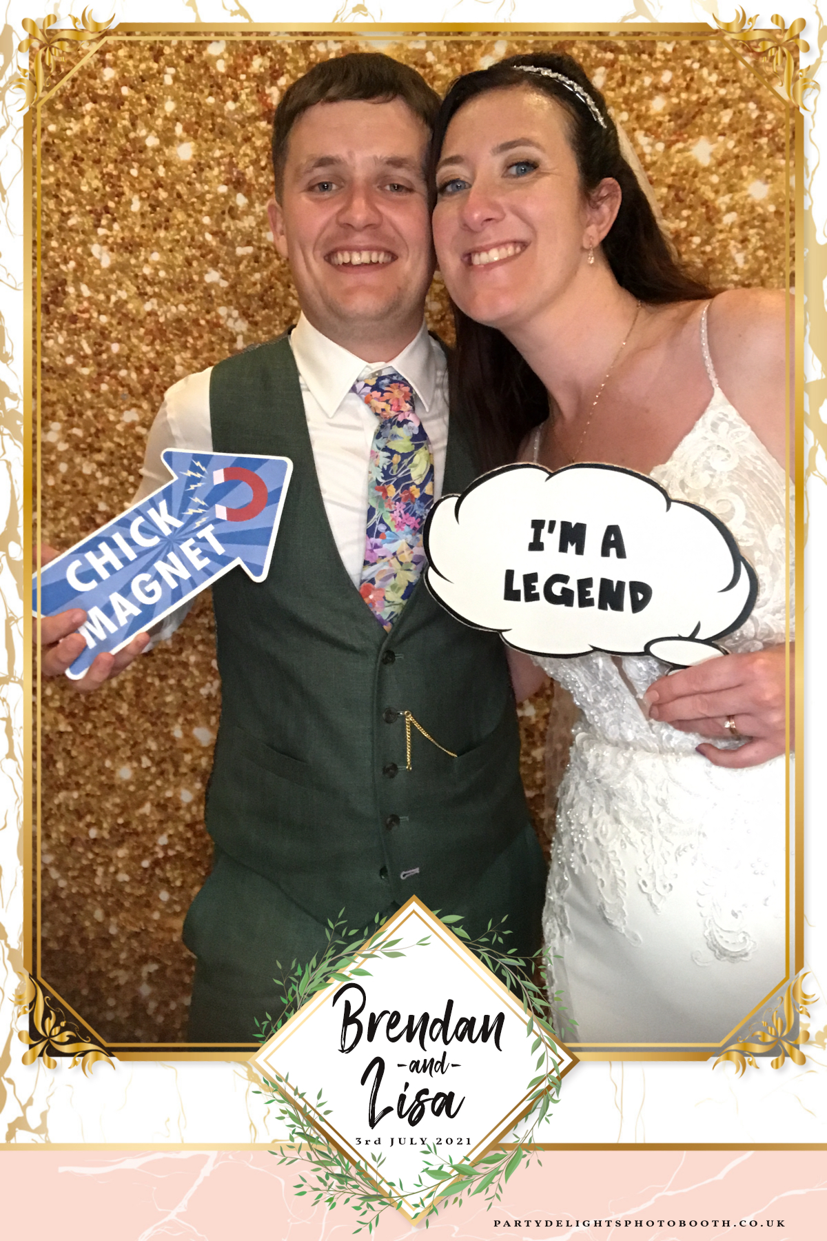 Brendan & Lisa’s Wedding | View more photos from the event at gallery.partydelightsphotobooth.co.uk/u/PartyDelightsPhotoBooth/Brendan-Lisa’s-Wedding