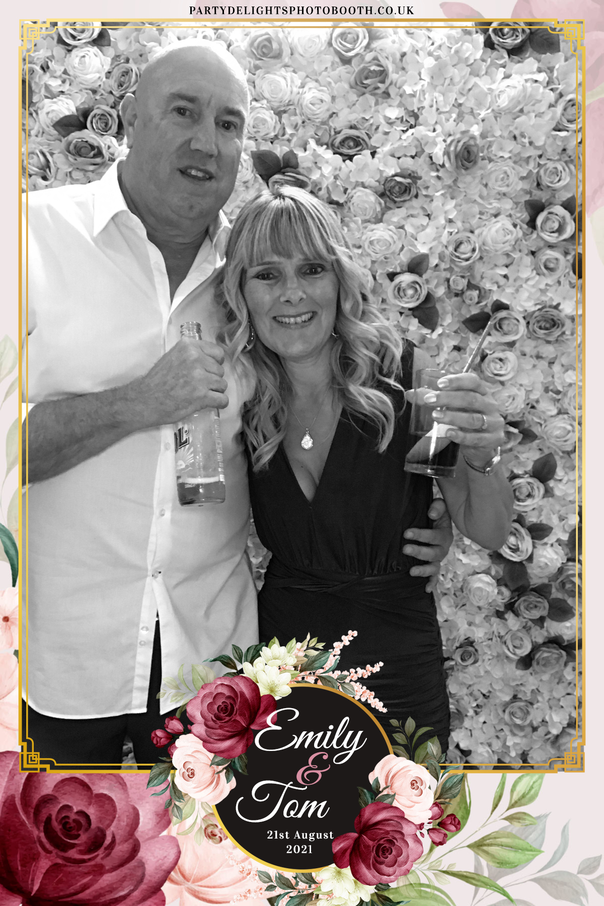Emily & Tom's Wedding | View more photos from the event at gallery.partydelightsphotobooth.co.uk/u/PartyDelightsPhotoBooth/Emily-Toms-Wedding