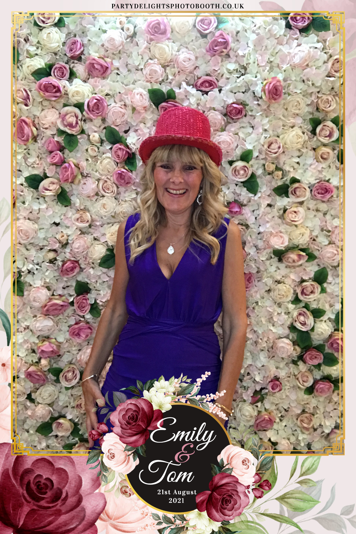 Emily & Tom's Wedding | View more photos from the event at gallery.partydelightsphotobooth.co.uk/u/PartyDelightsPhotoBooth/Emily-Toms-Wedding