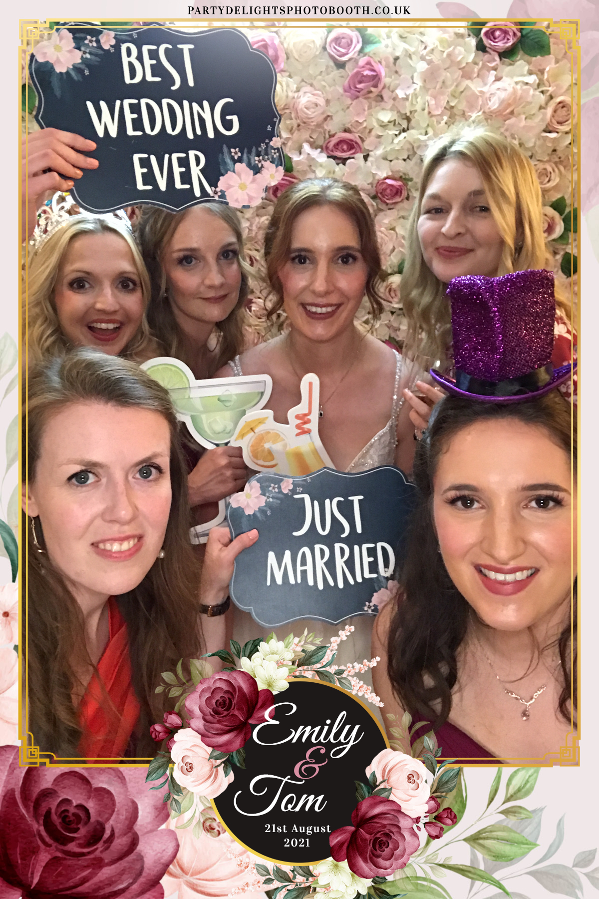 Emily & Tom's Wedding | View more photos from the event at gallery.partydelightsphotobooth.co.uk/u/PartyDelightsPhotoBooth/Emily-Toms-Wedding